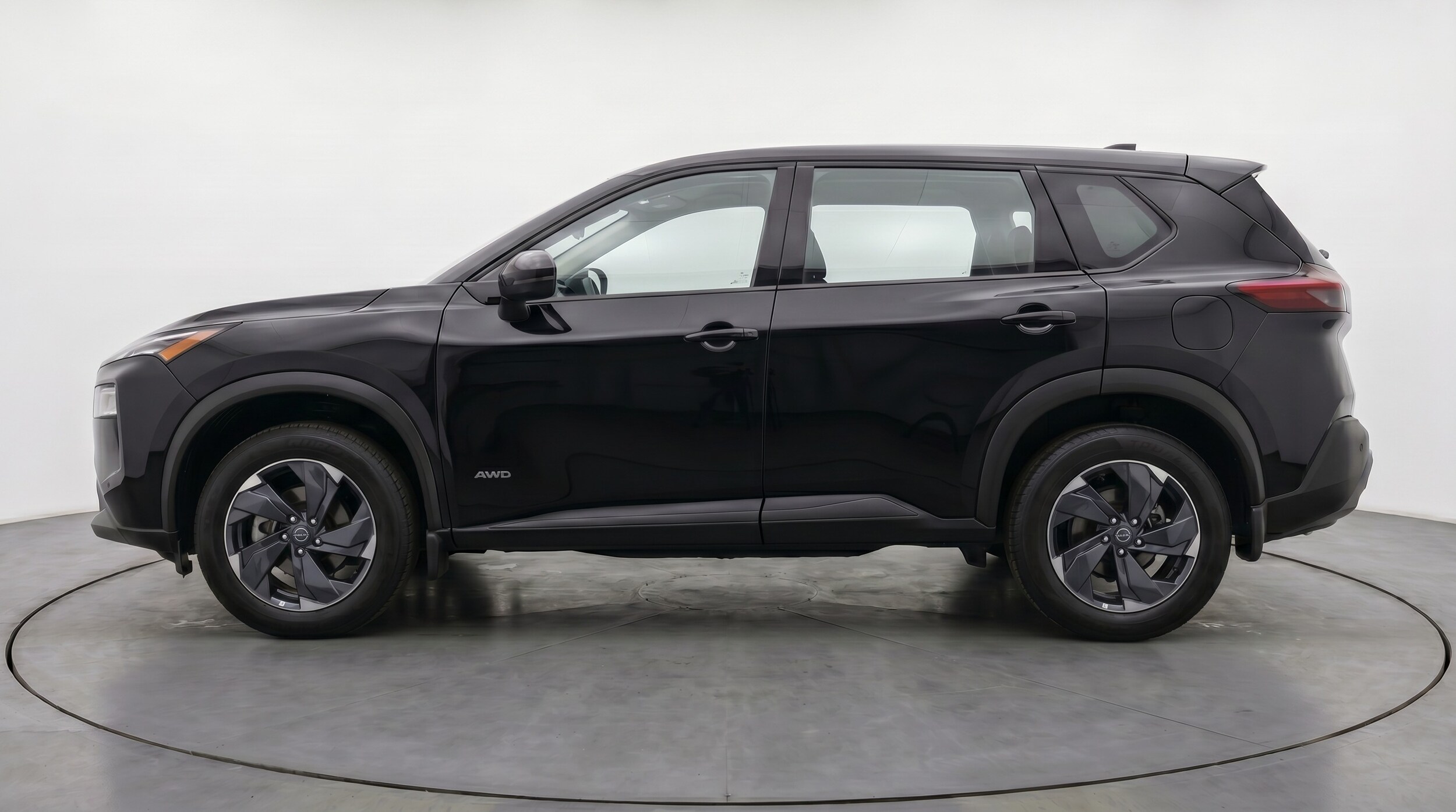 Thumbnail: 2025 Nissan Rogue - 4