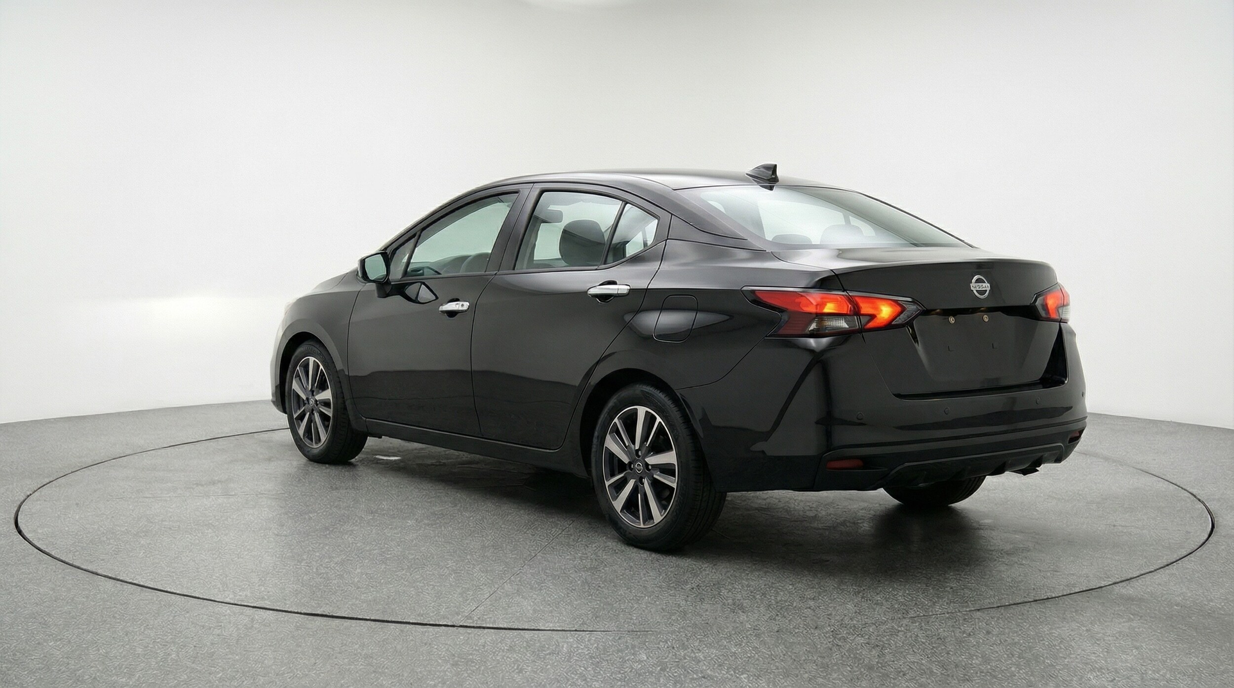 Thumbnail: 2025 Nissan Versa - 5