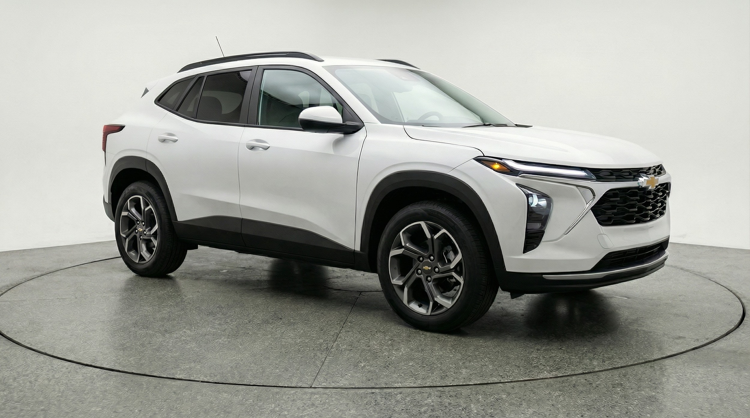 Thumbnail: 2025 Chevrolet Trax - 1