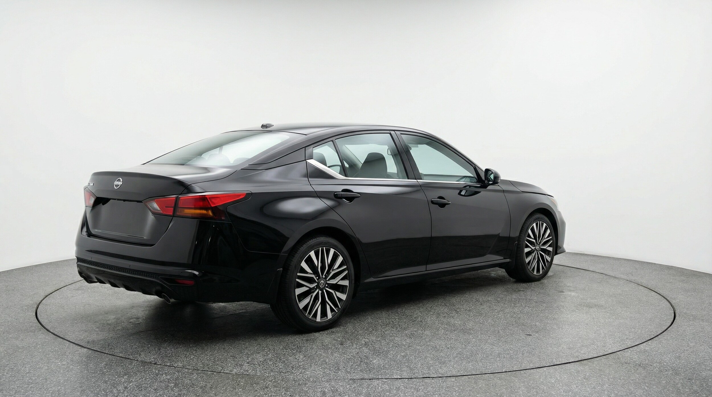 Thumbnail: 2025 Nissan Altima - 7