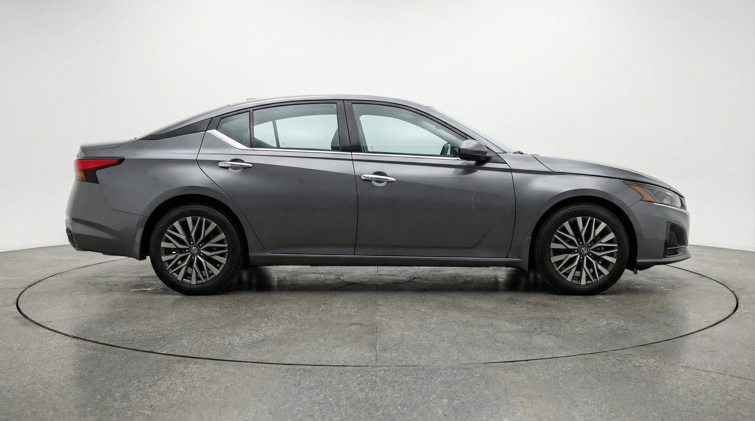 Thumbnail: 2025 Nissan Altima - 8