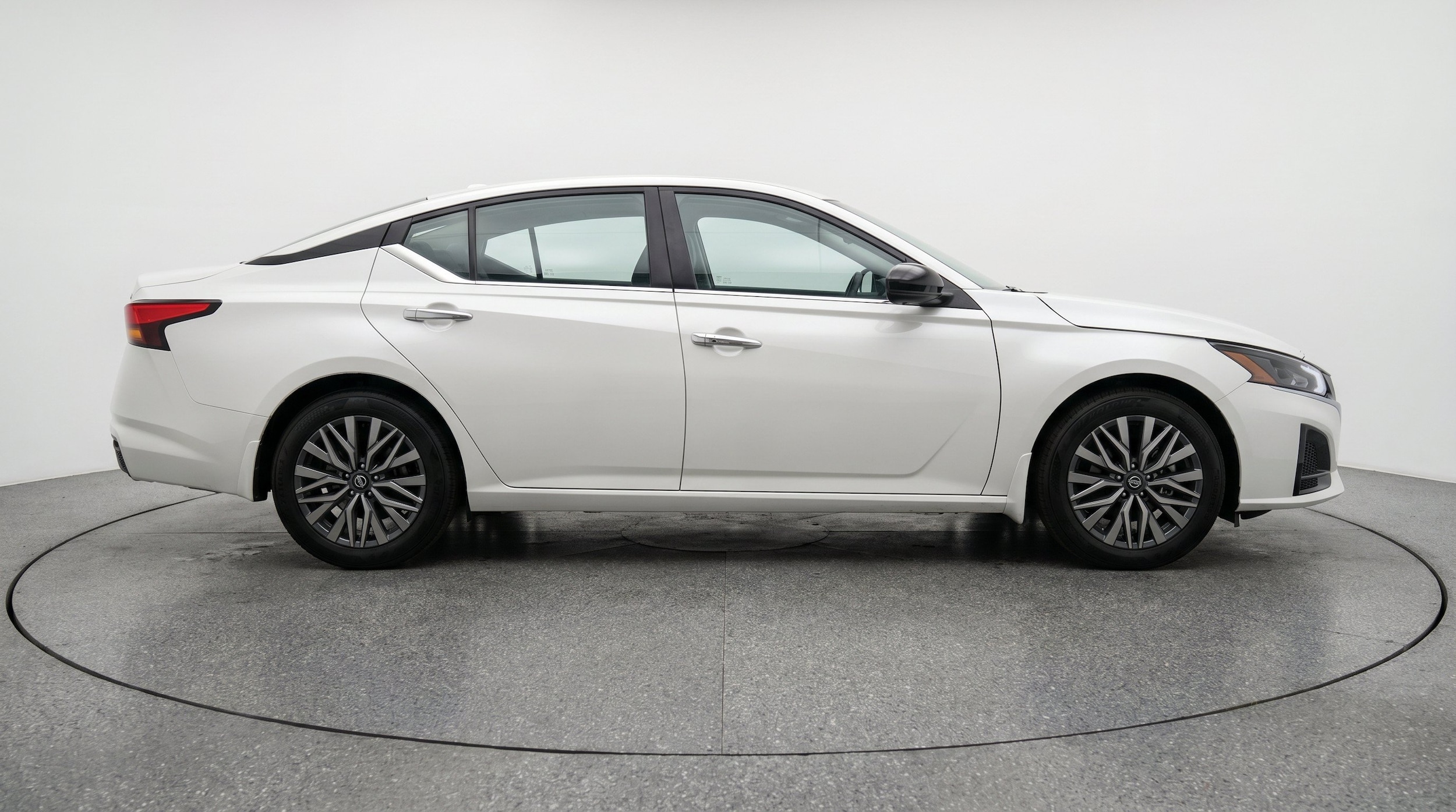 Thumbnail: 2025 Nissan Altima - 11