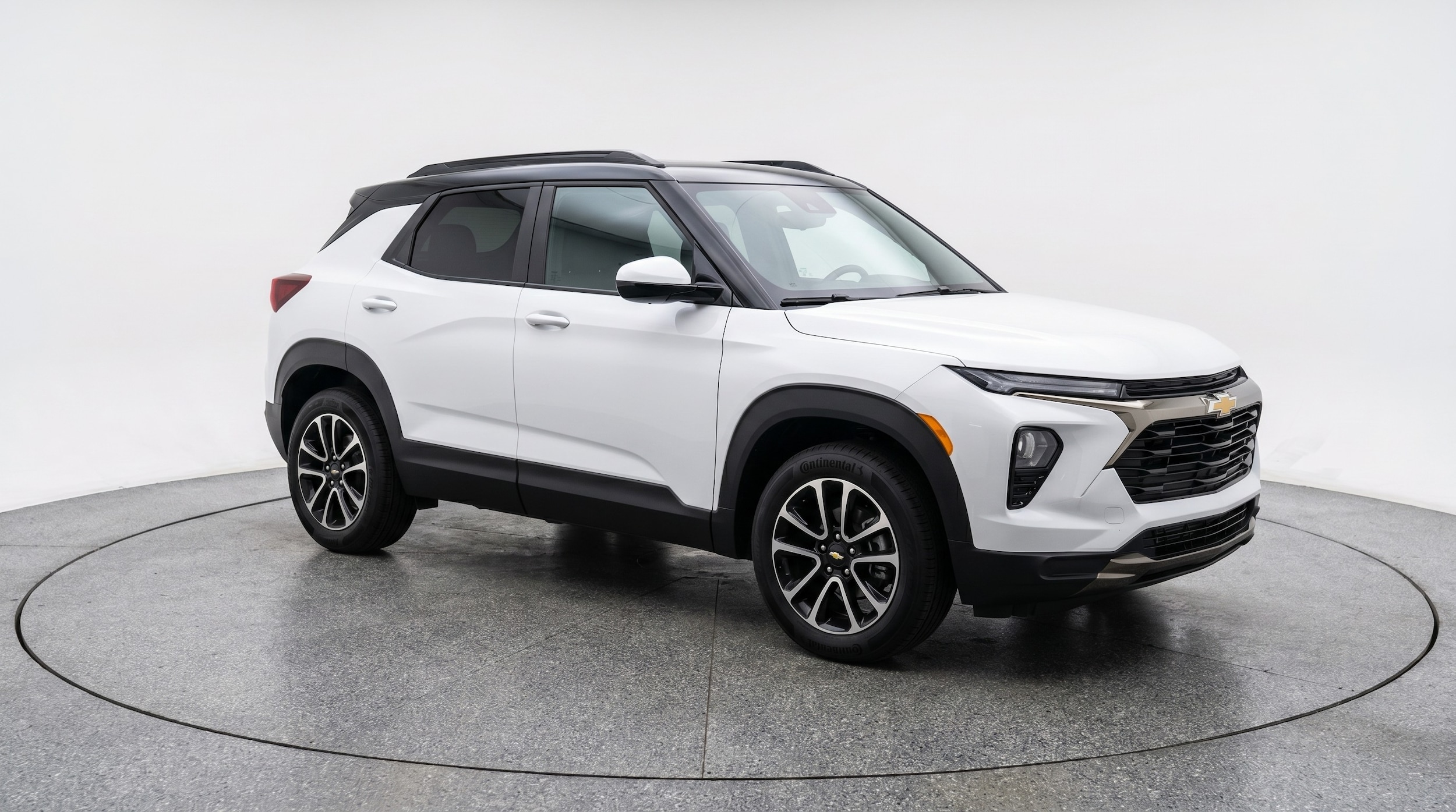 Thumbnail: 2025 Chevrolet TrailBlazer - 1