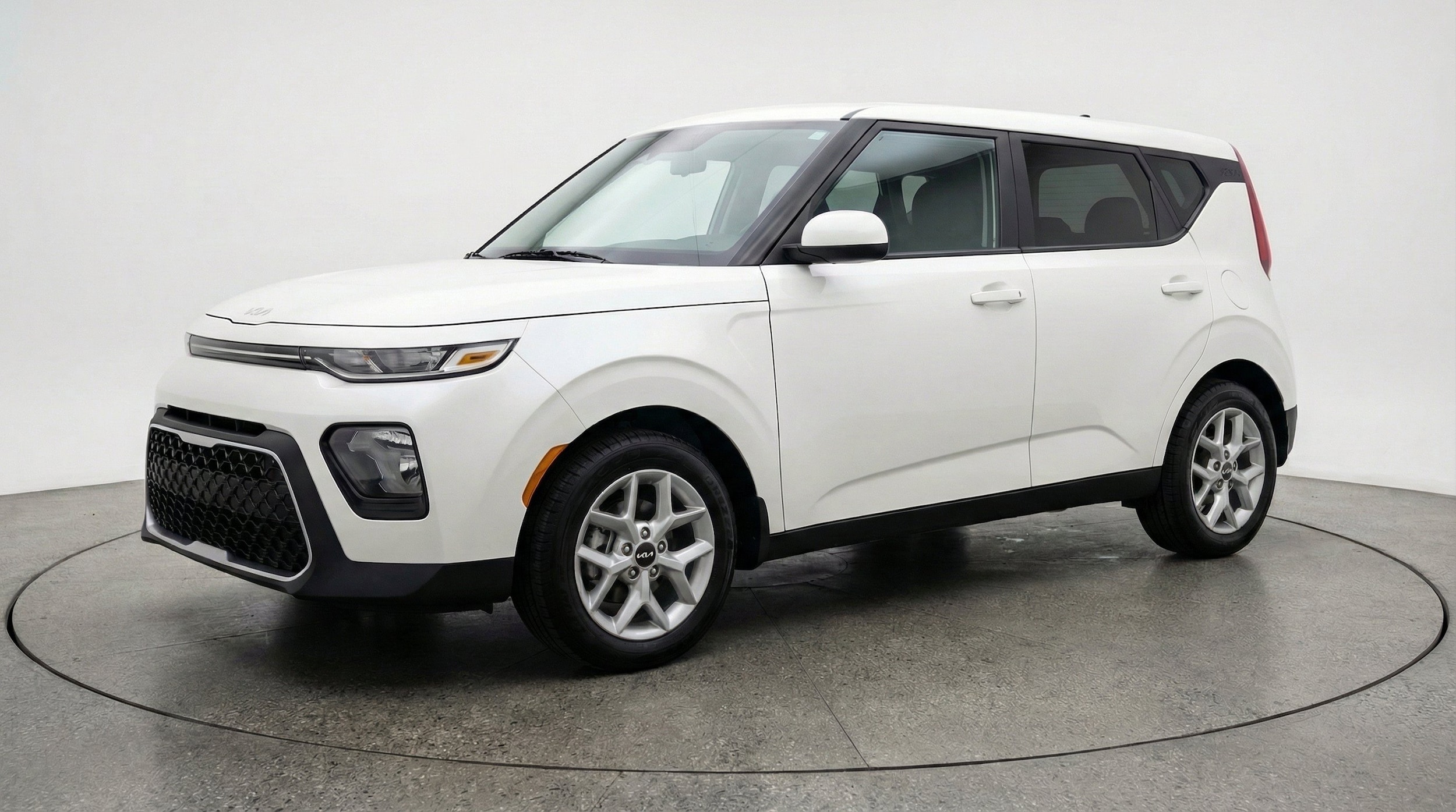 Thumbnail: 2025 Kia Soul - 3