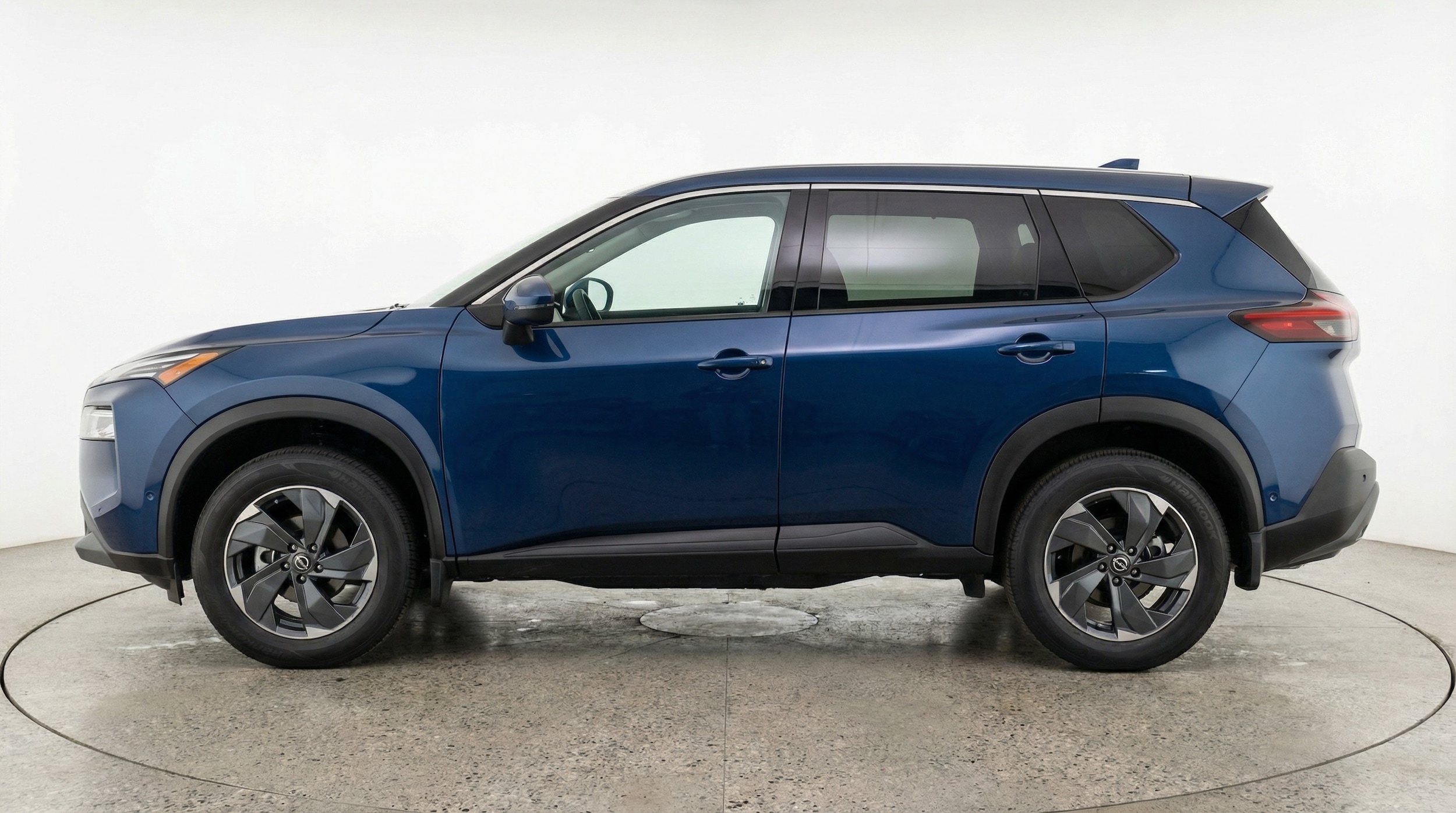 Thumbnail: 2025 Nissan Rogue - 4