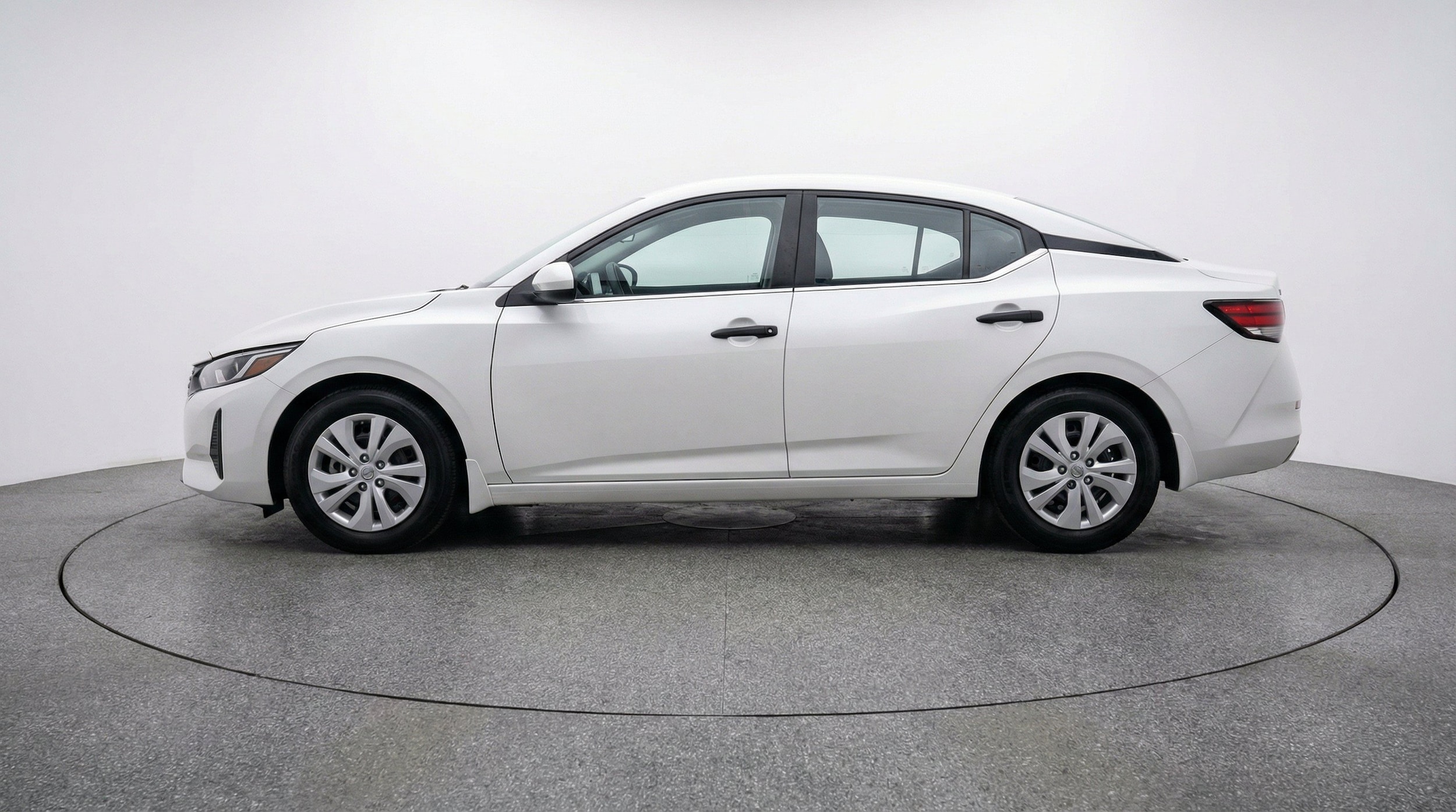 Thumbnail: 2025 Nissan Sentra - 5