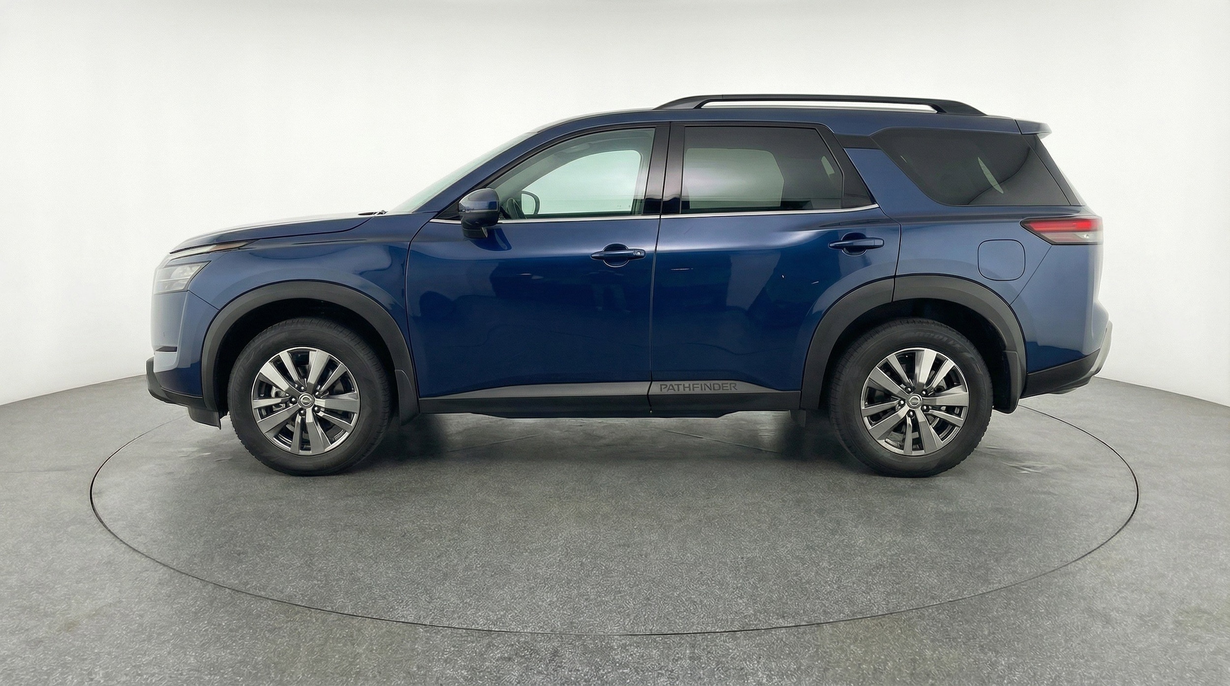 Thumbnail: 2025 Nissan Pathfinder - 5