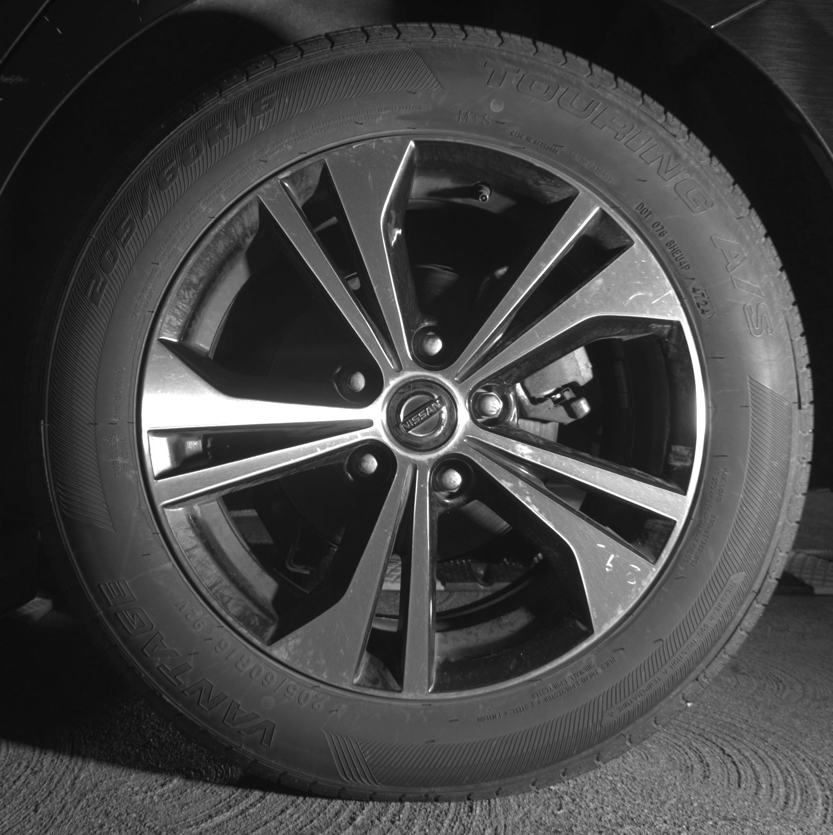 Thumbnail: 2023 Nissan Sentra - 11