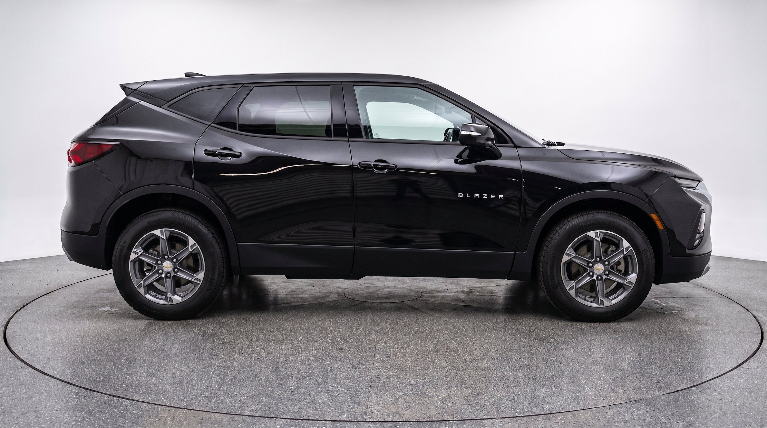 Thumbnail: 2026 Chevrolet Blazer - 10