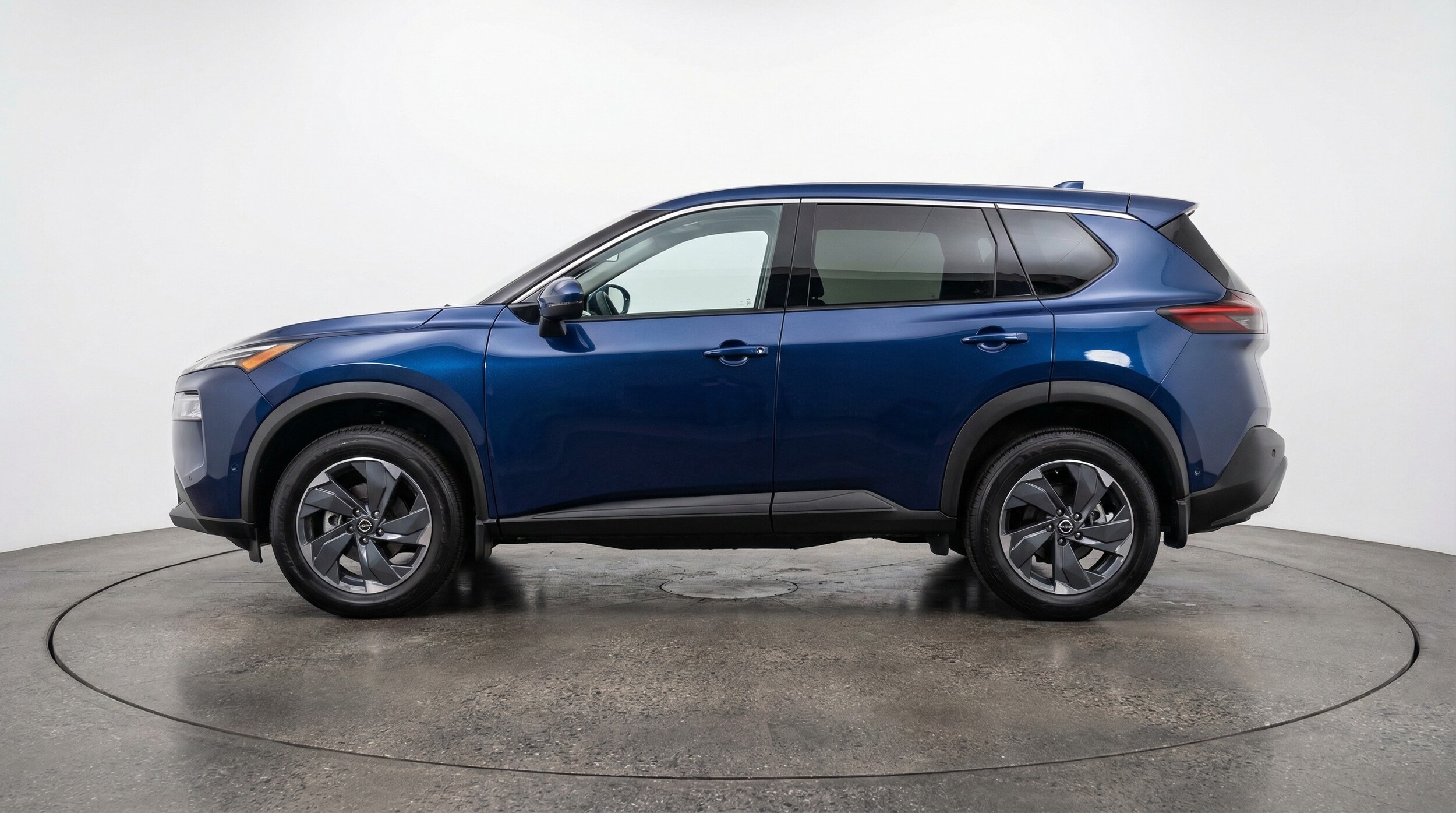 Thumbnail: 2025 Nissan Rogue - 4