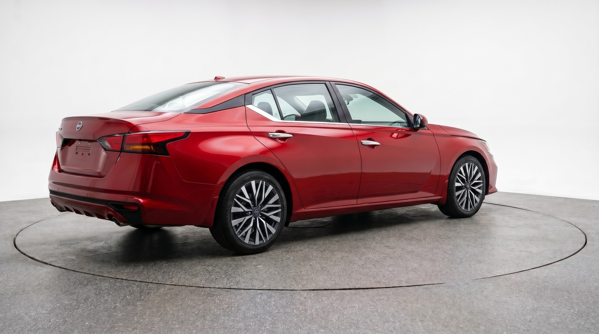 Thumbnail: 2025 Nissan Altima - 7
