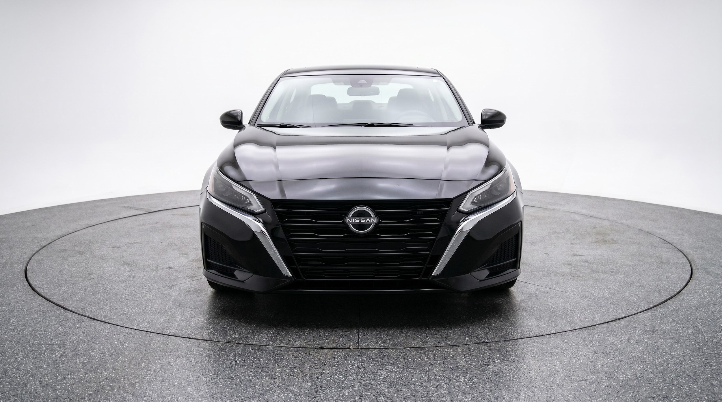 Thumbnail: 2025 Nissan Altima - 2