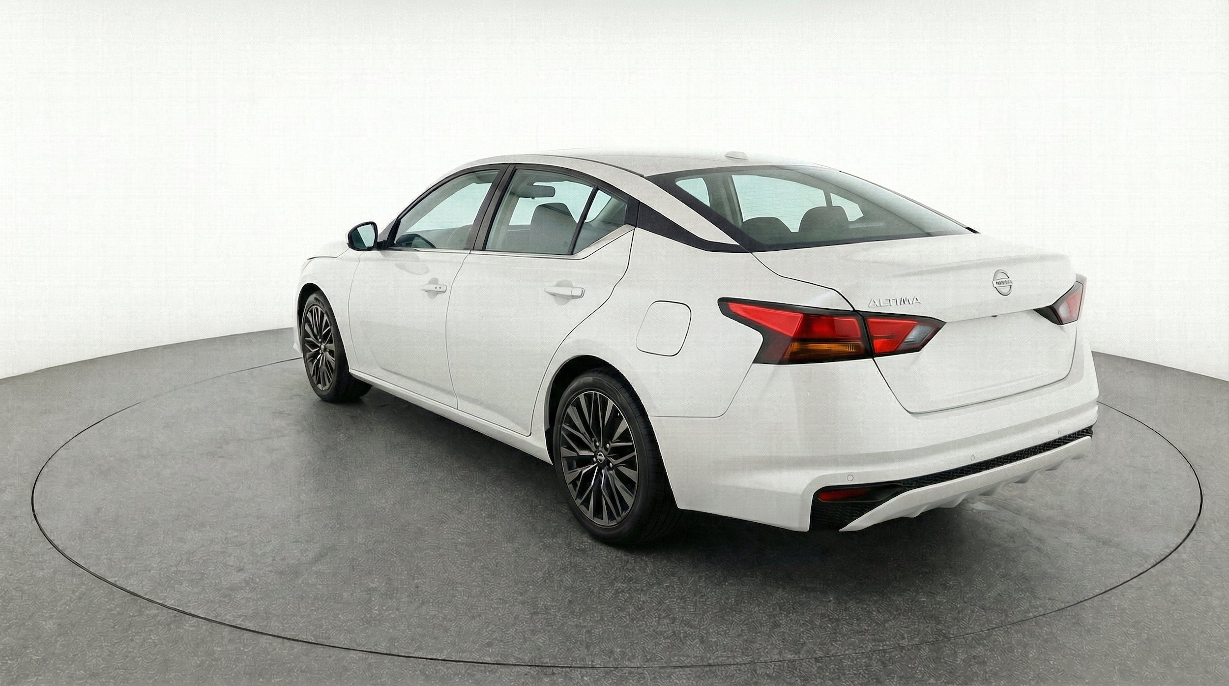 Thumbnail: 2025 Nissan Altima - 6