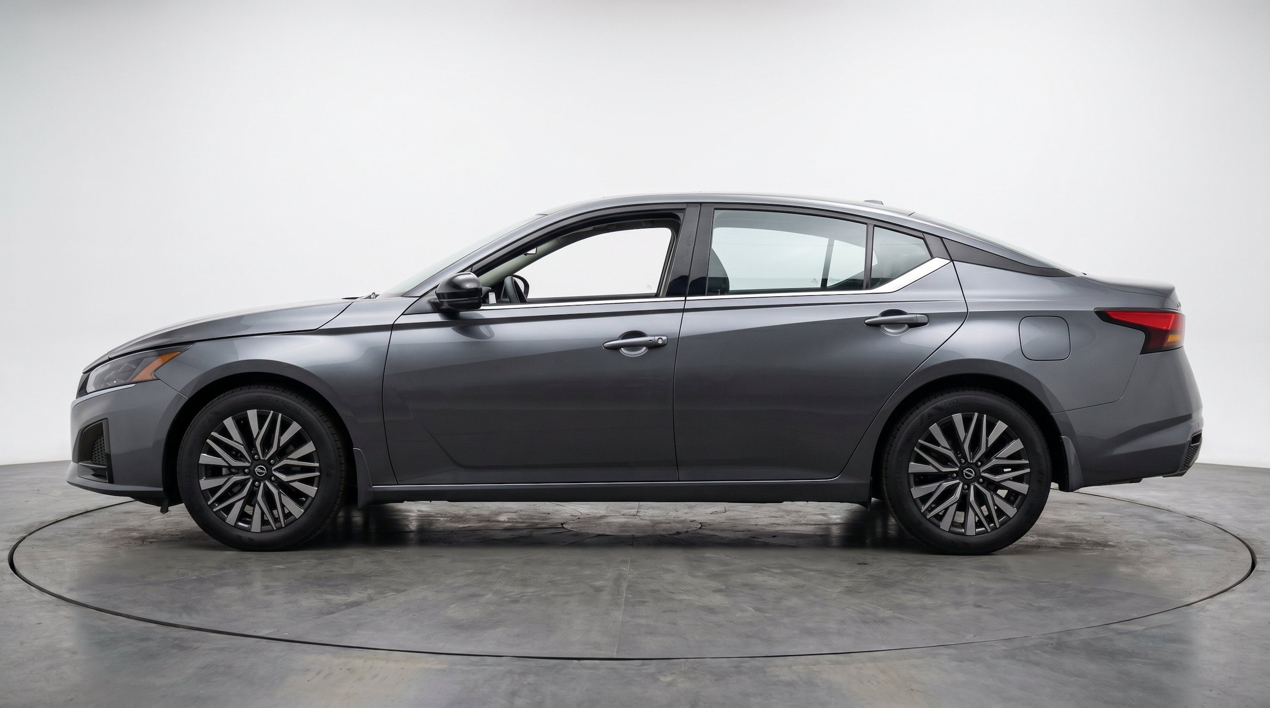 Thumbnail: 2026 Nissan Altima - 5