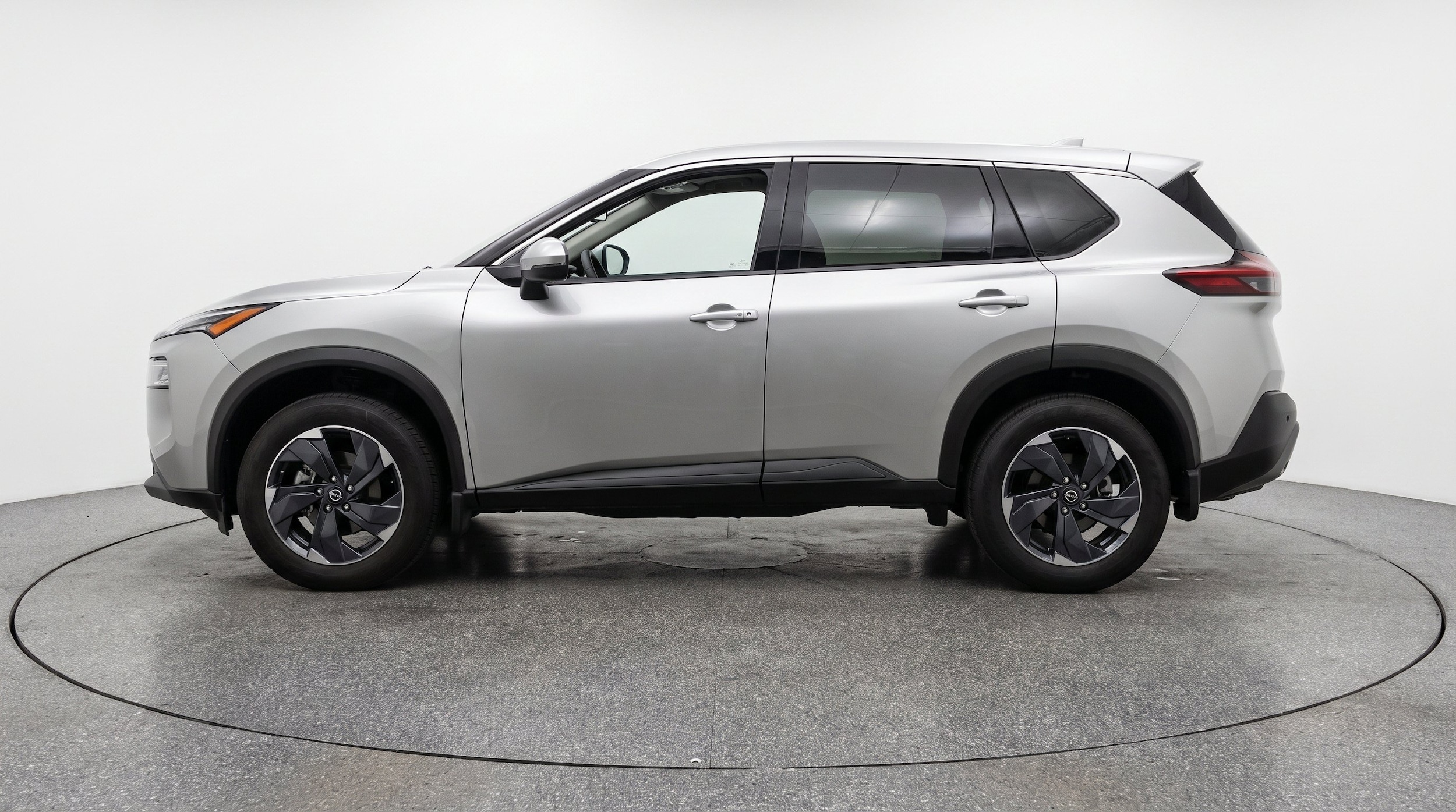 Thumbnail: 2025 Nissan Rogue - 5