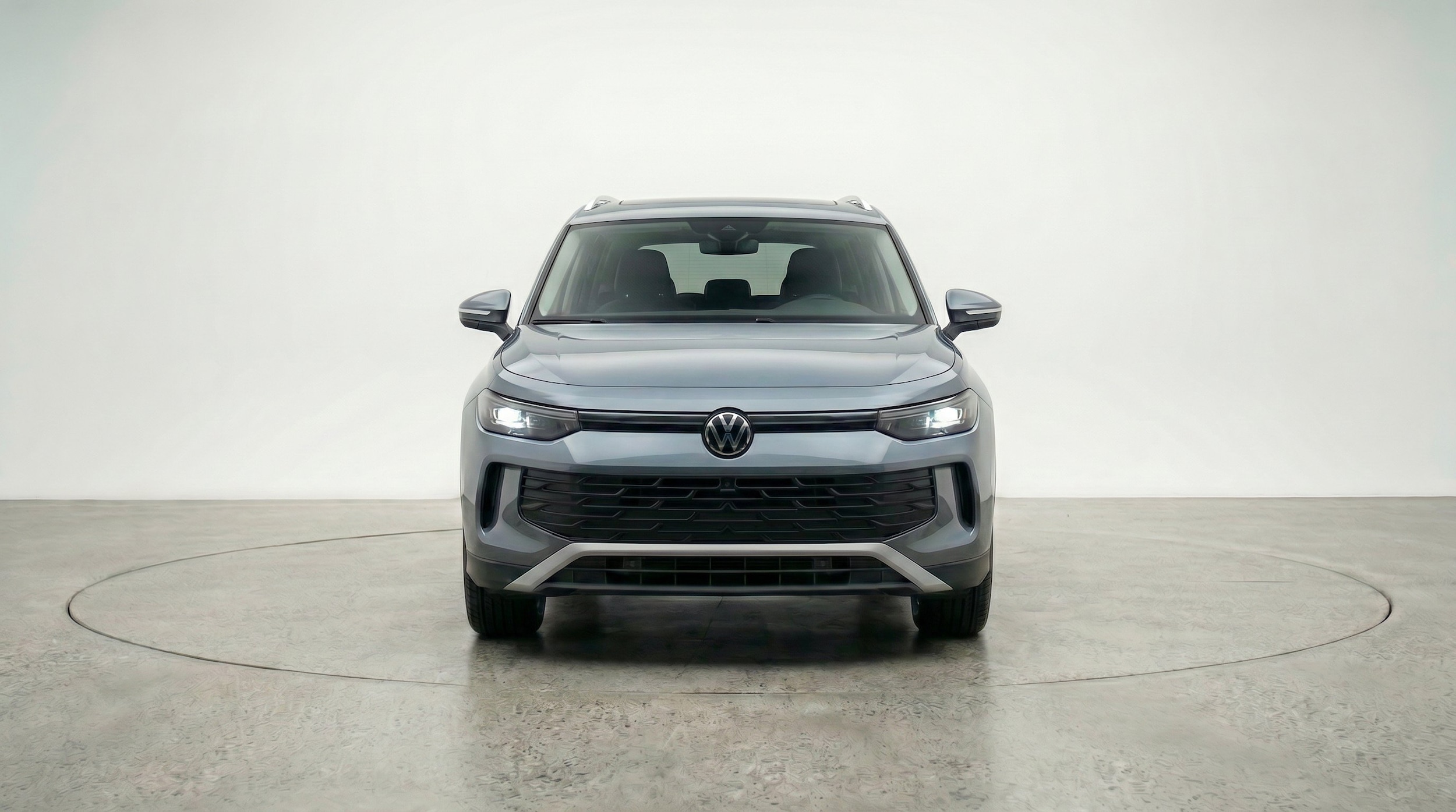 Thumbnail: 2026 Volkswagen Tiguan - 2