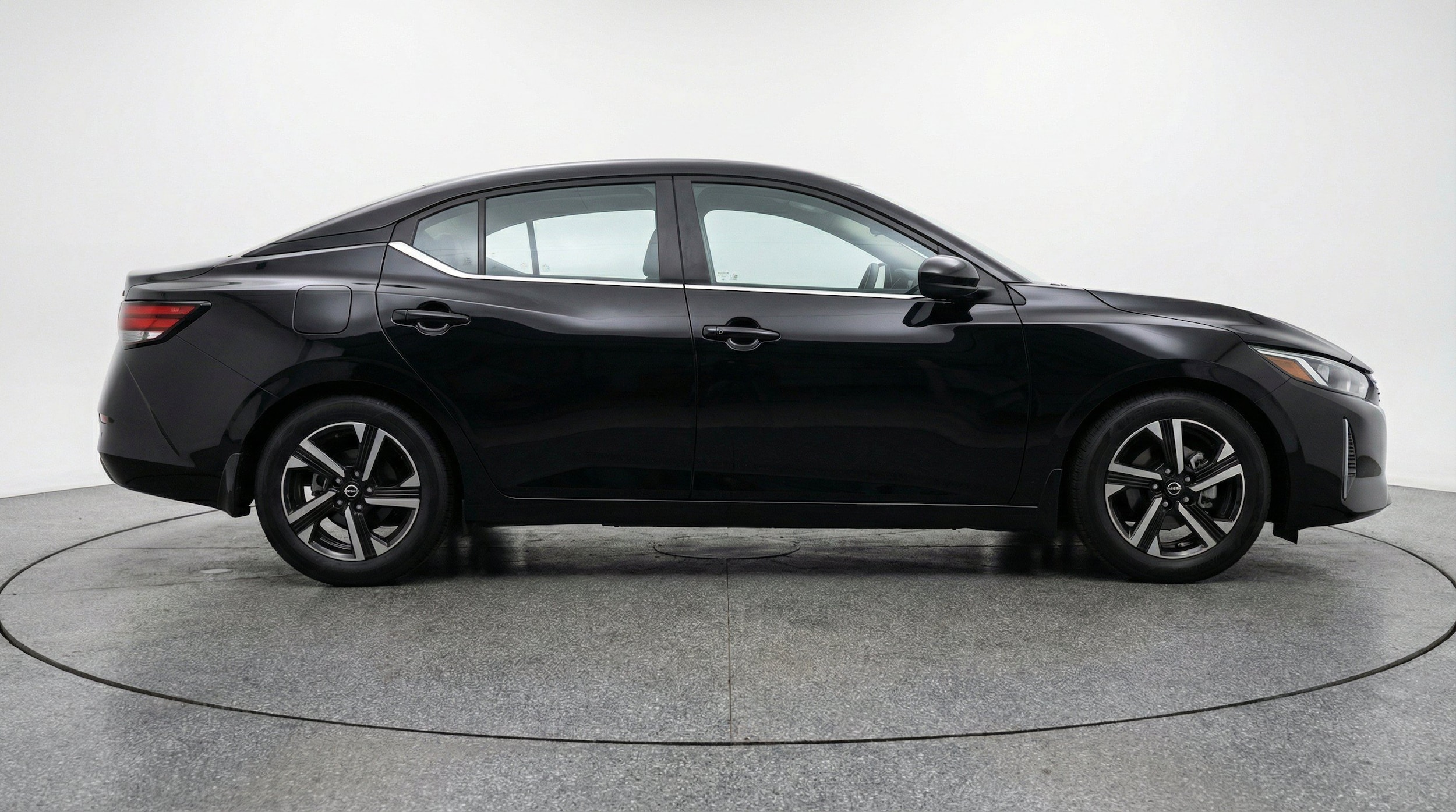 Thumbnail: 2025 Nissan Sentra - 11