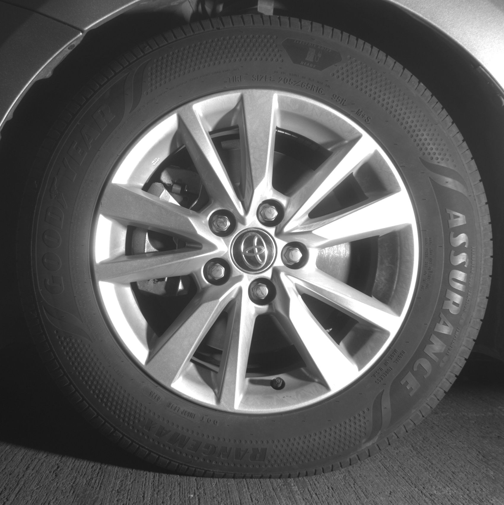 Thumbnail: 2025 Toyota Camry - 9