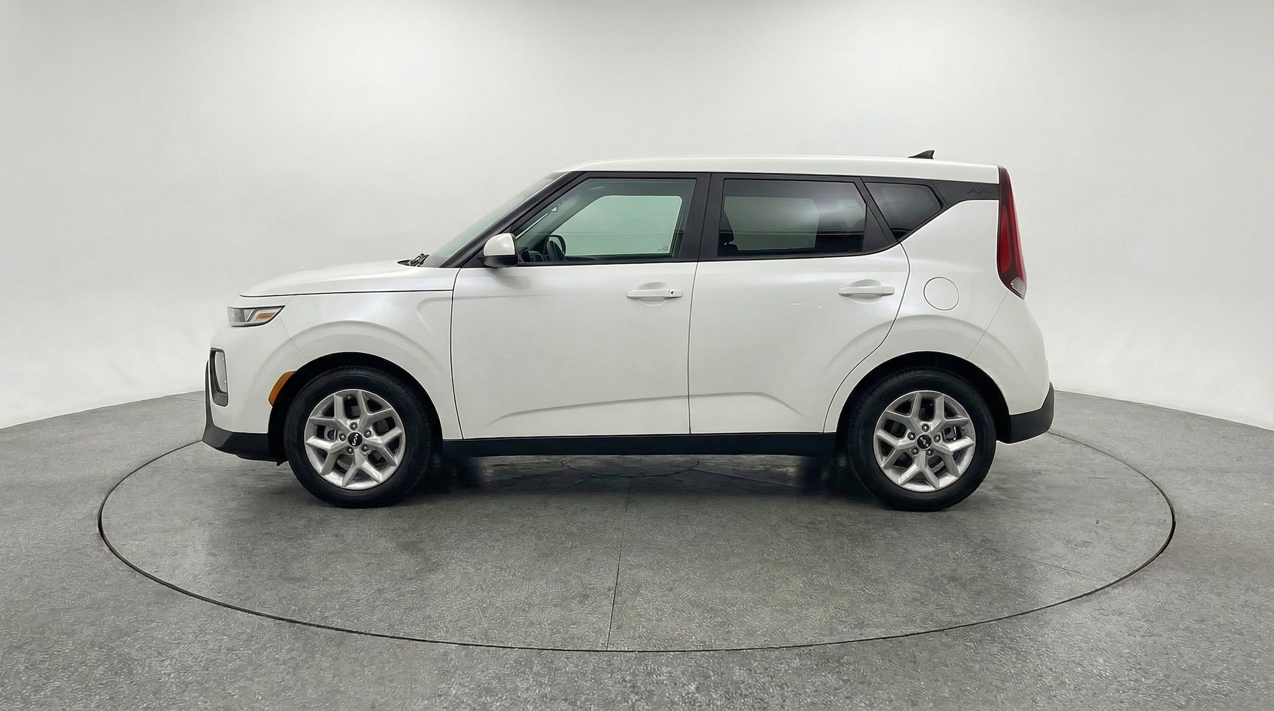 Thumbnail: 2025 Kia Soul - 4