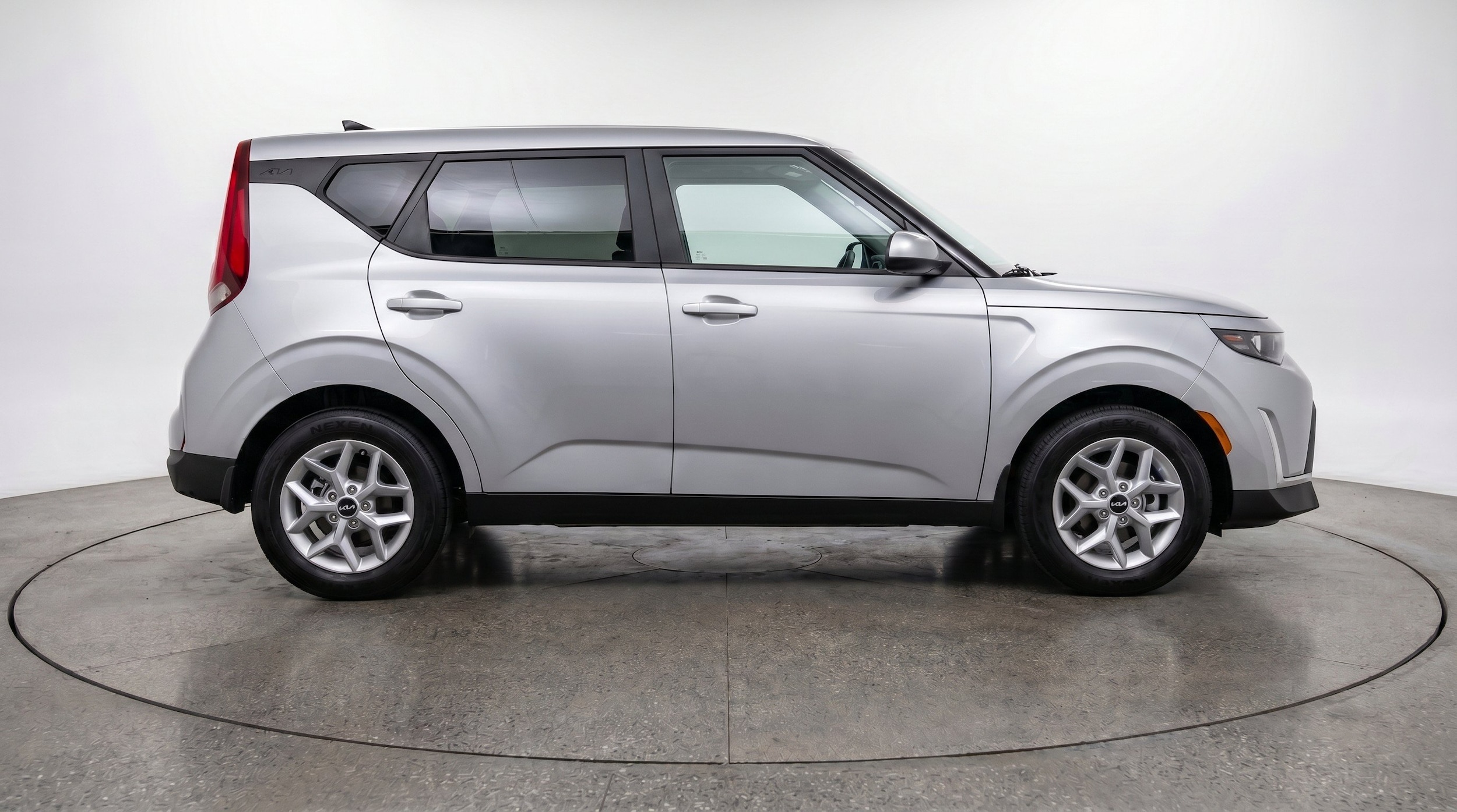 Thumbnail: 2025 Kia Soul - 11