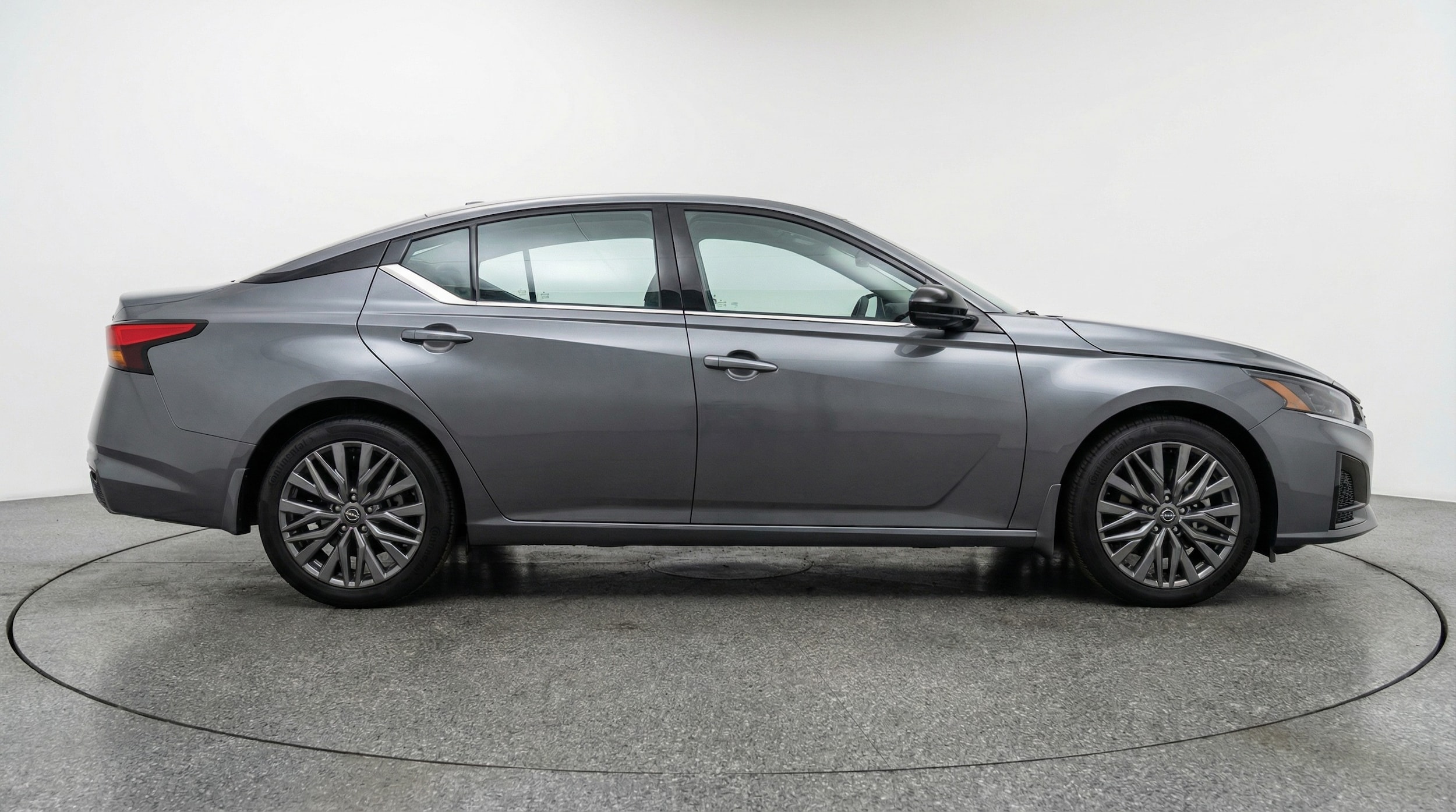 Thumbnail: 2025 Nissan Altima - 8