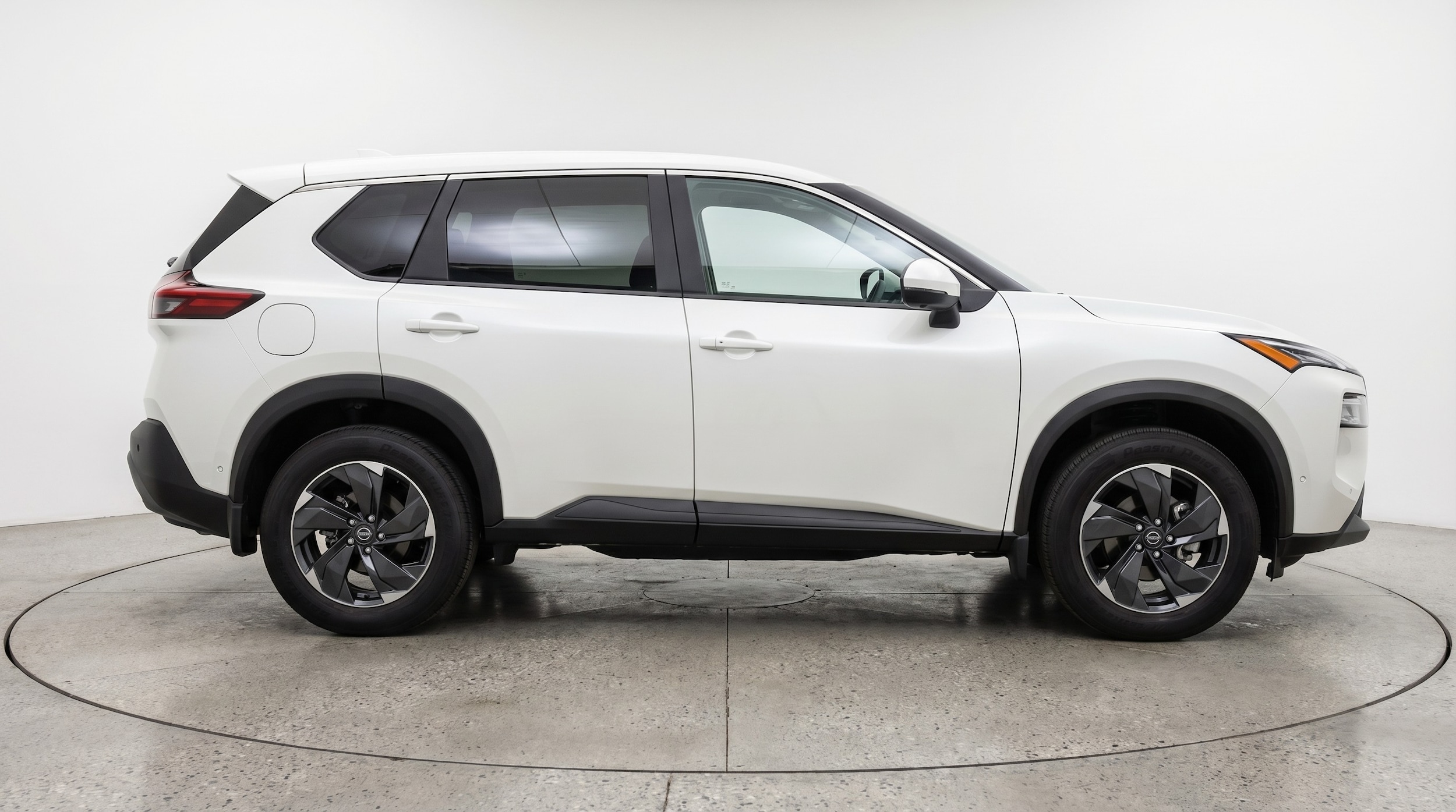 Thumbnail: 2025 Nissan Rogue - 8