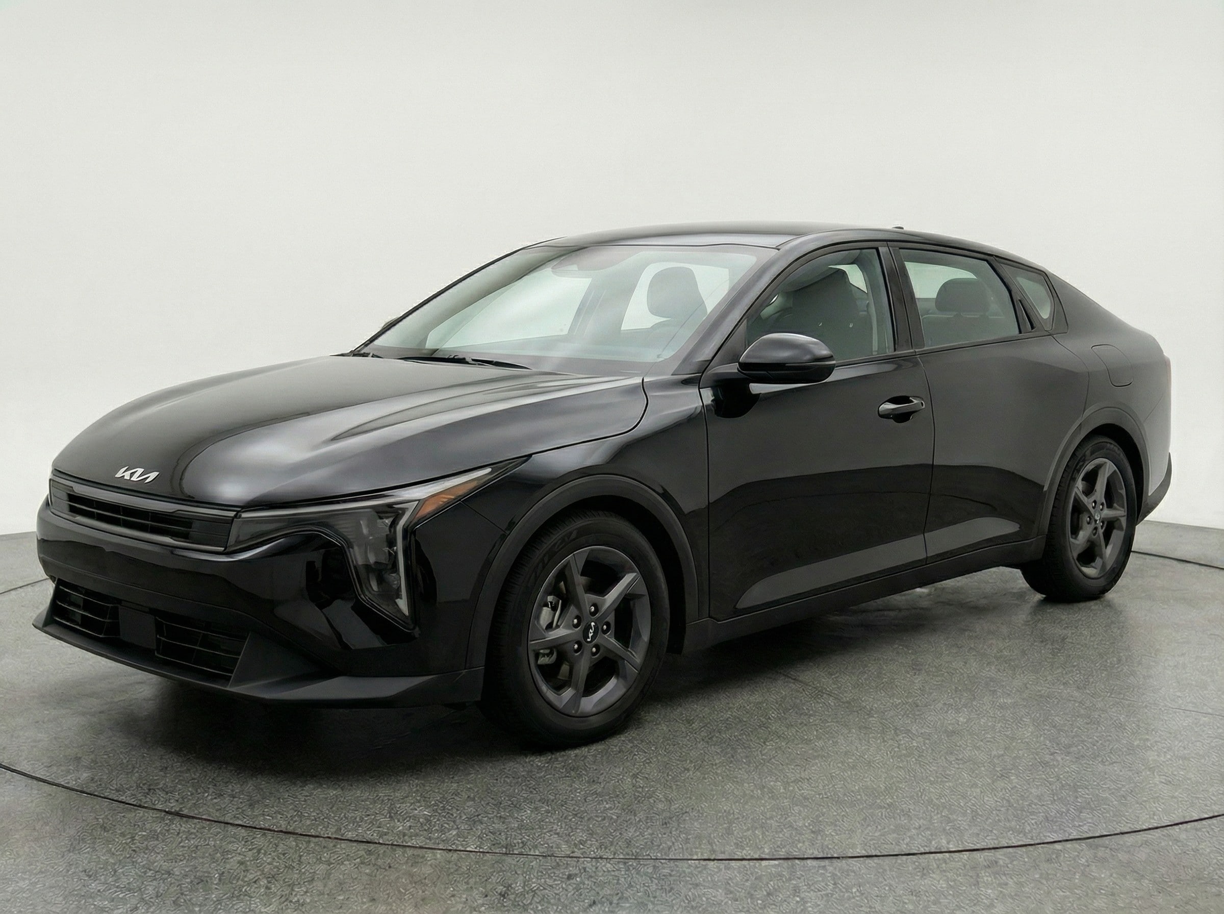 Thumbnail: 2025 Kia K4 - 3