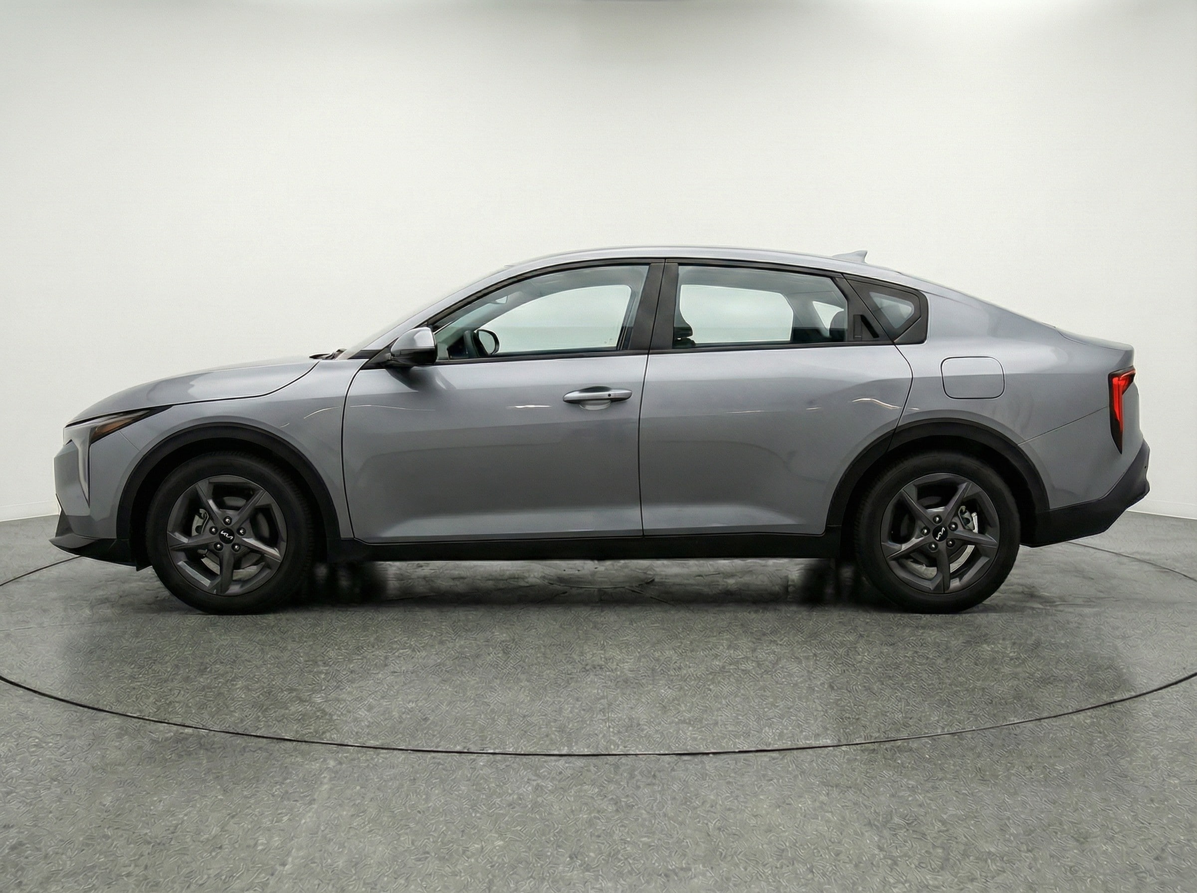 Thumbnail: 2025 Kia K4 - 4