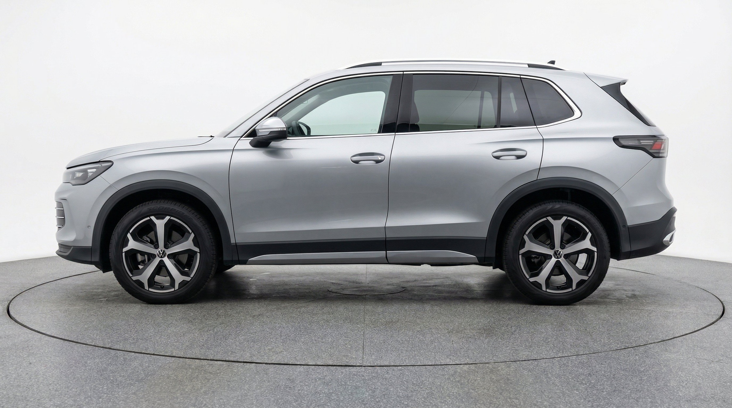 Thumbnail: 2026 Volkswagen Tiguan - 5