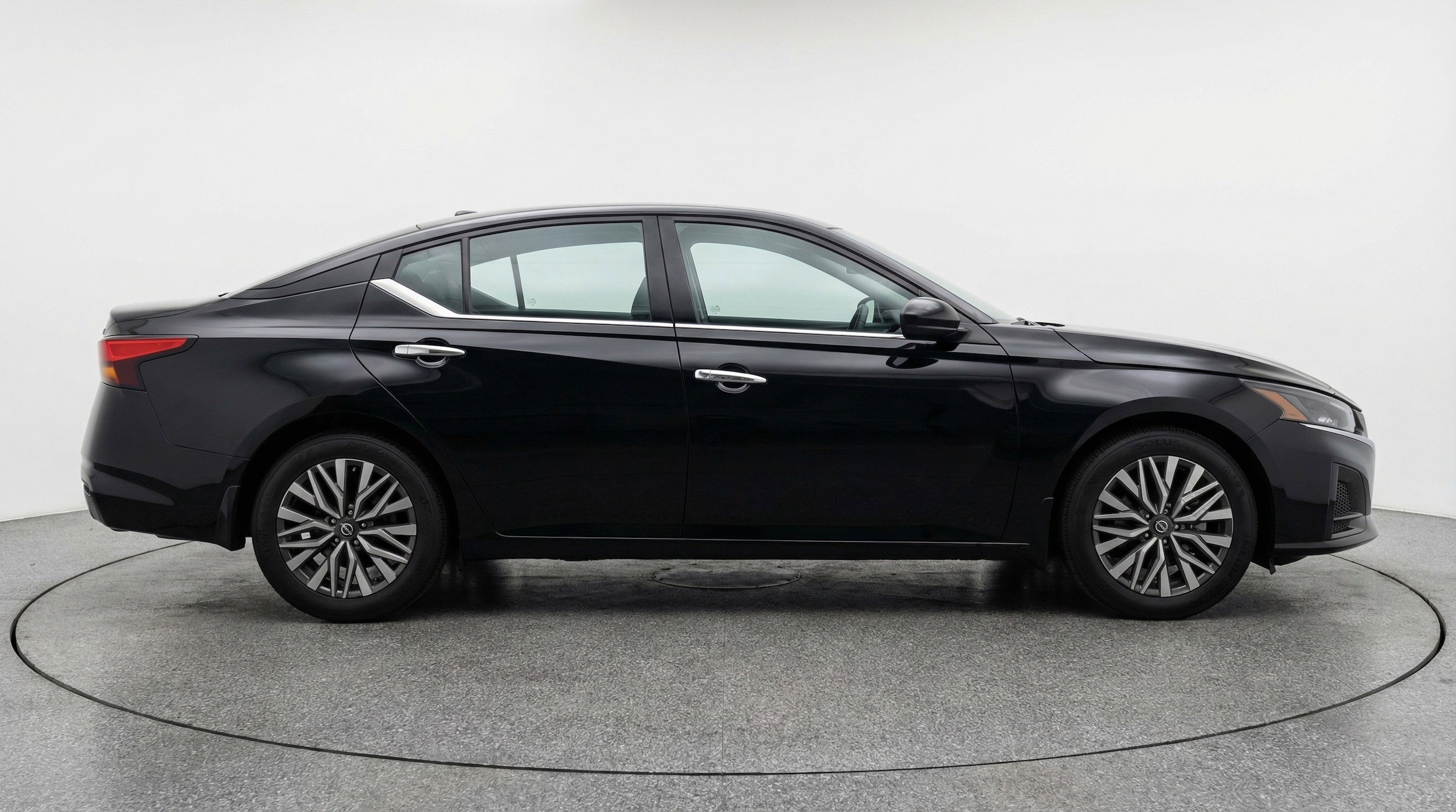 Thumbnail: 2025 Nissan Altima - 11