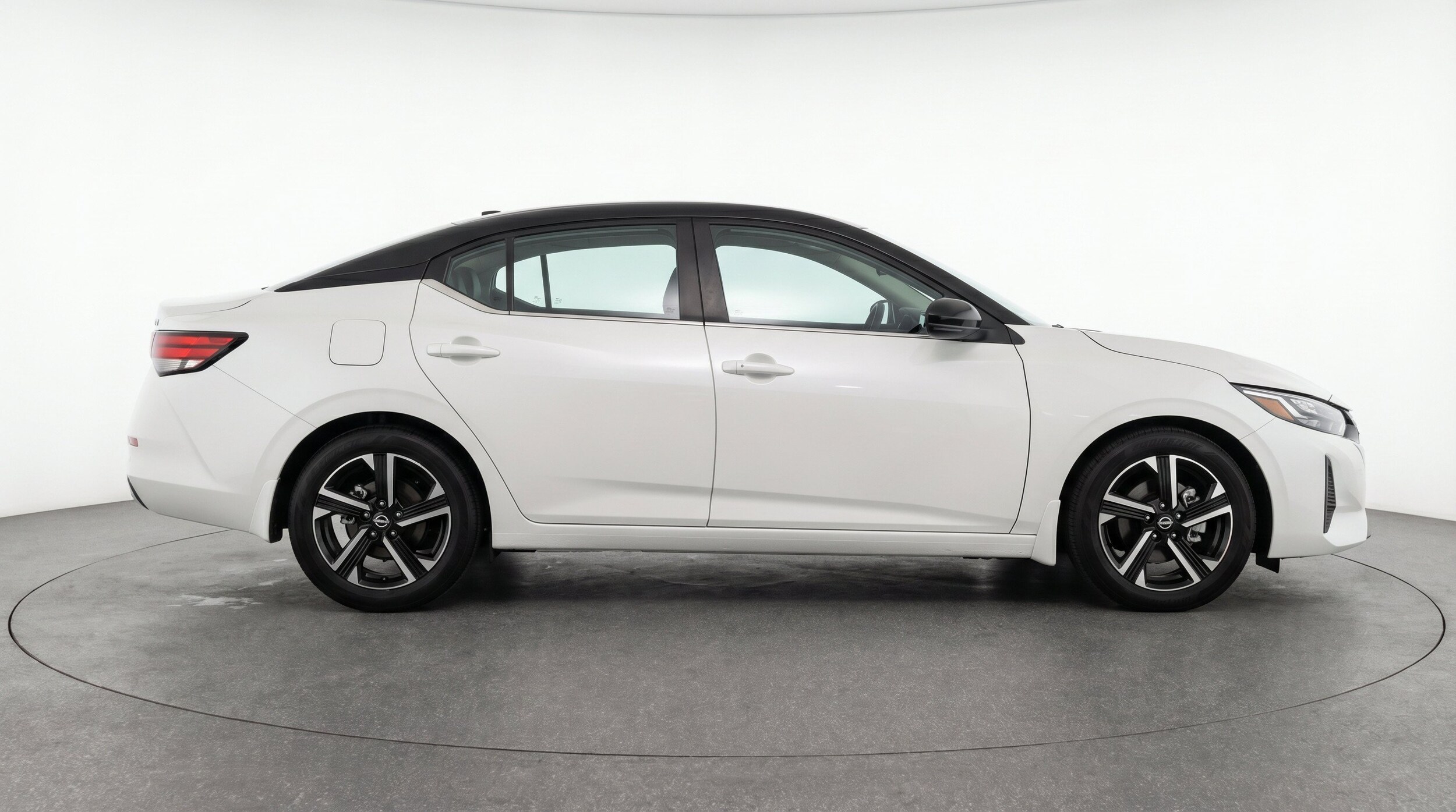 Thumbnail: 2025 Nissan Sentra - 11