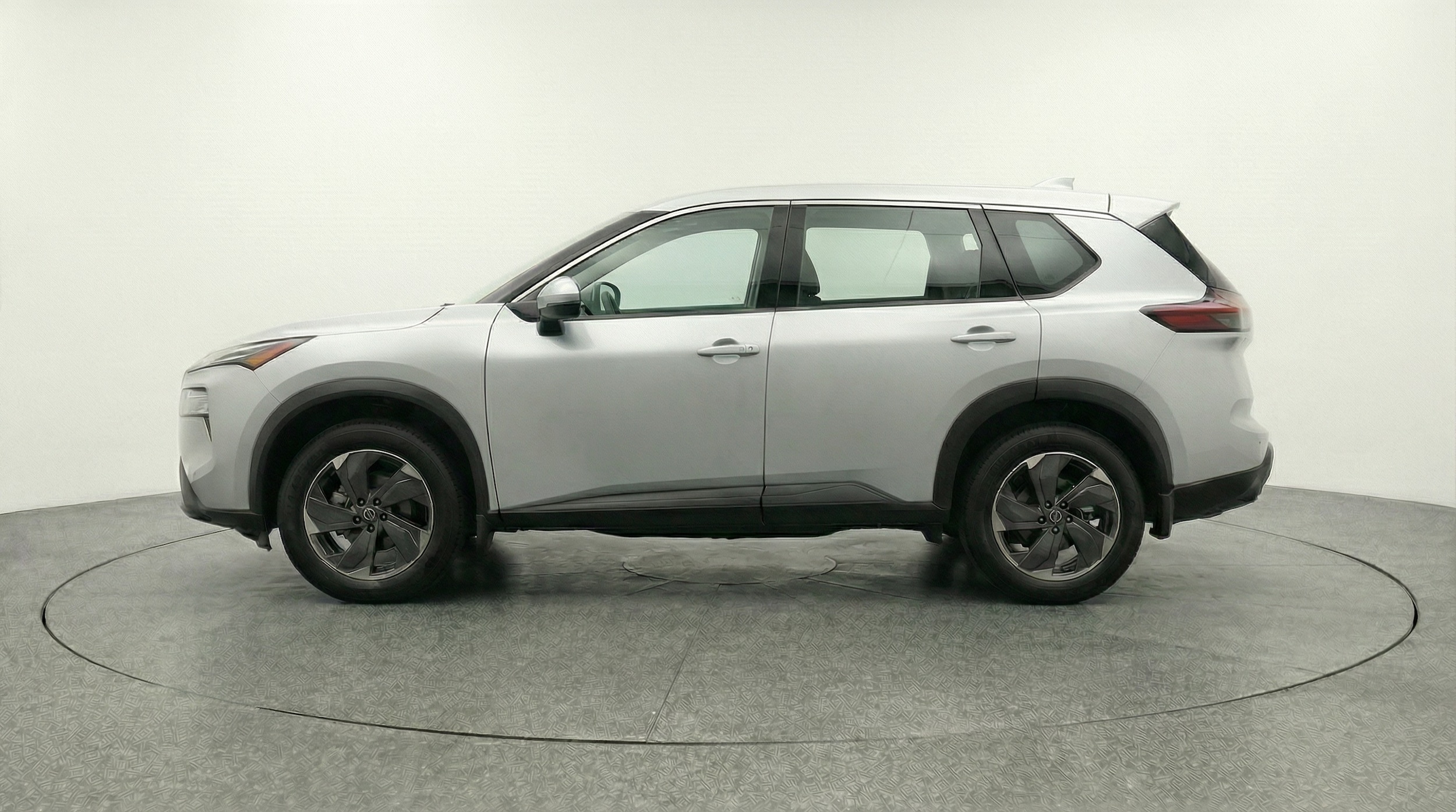 Thumbnail: 2025 Nissan Rogue - 4