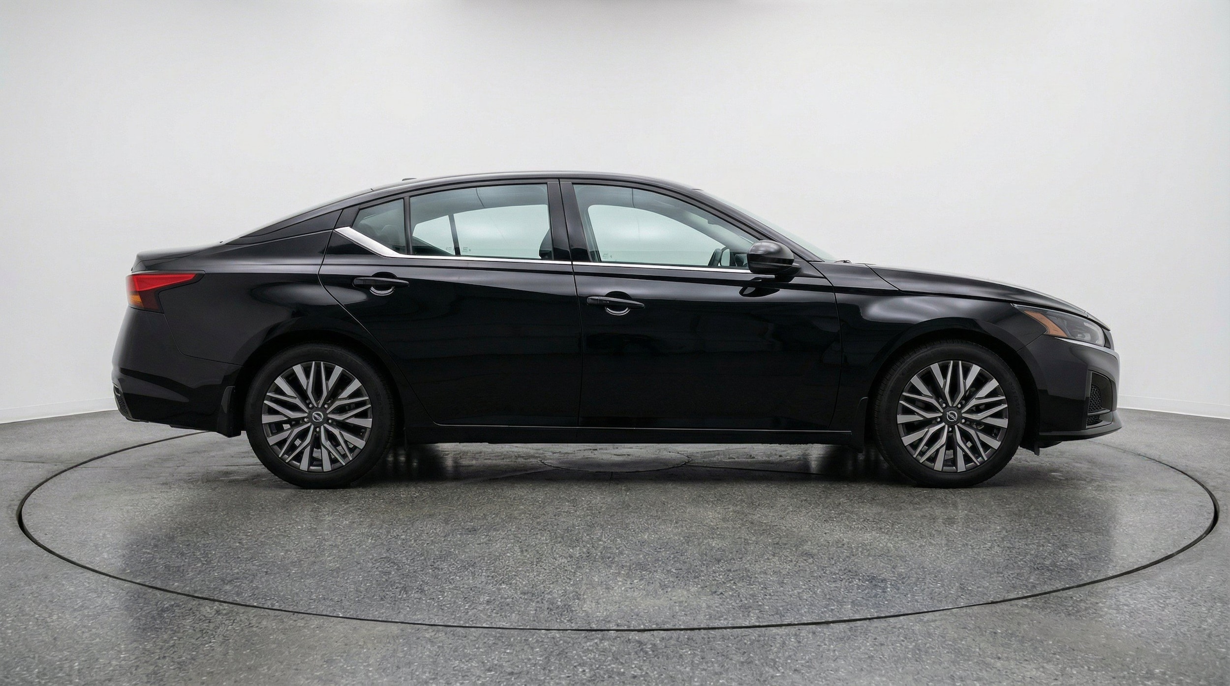 Thumbnail: 2025 Nissan Altima - 11