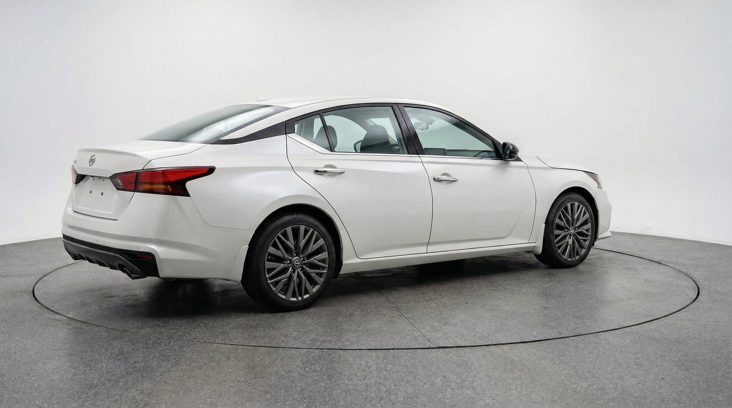 Thumbnail: 2025 Nissan Altima - 7