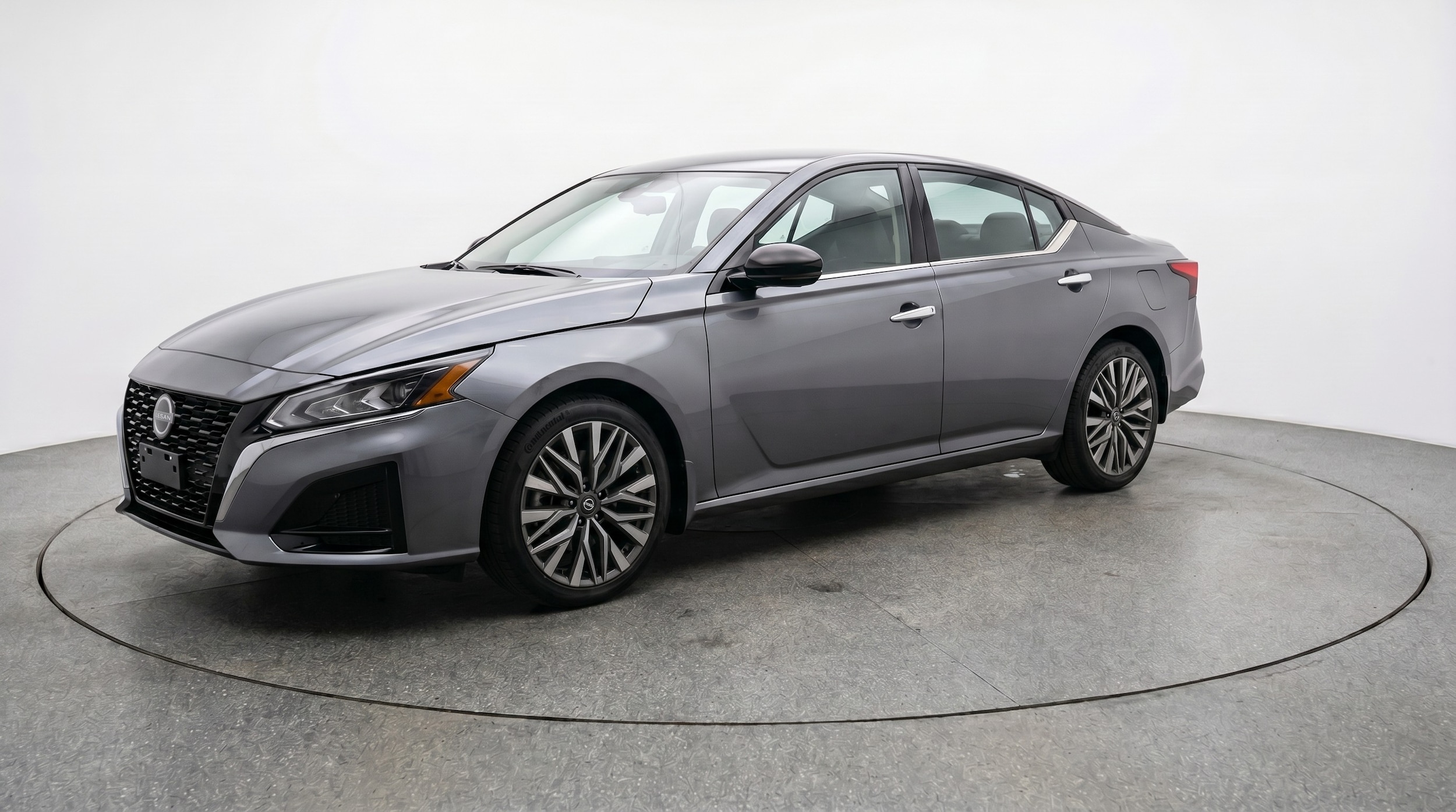 Thumbnail: 2025 Nissan Altima - 3