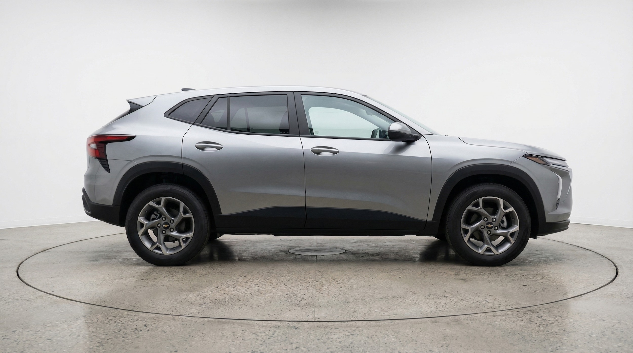 Thumbnail: 2025 Chevrolet Trax - 8