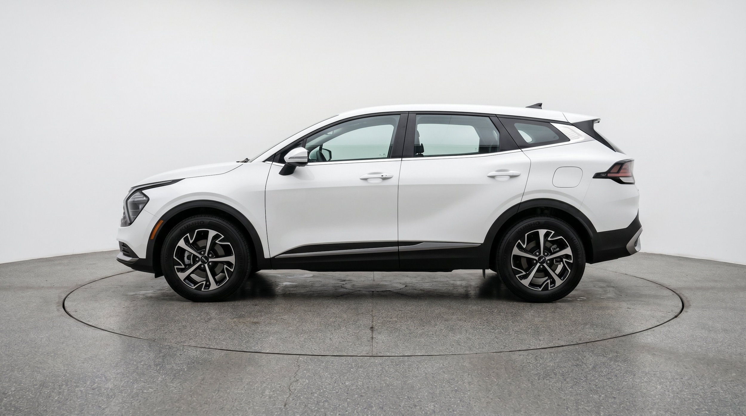 Thumbnail: 2026 Kia Sportage - 5
