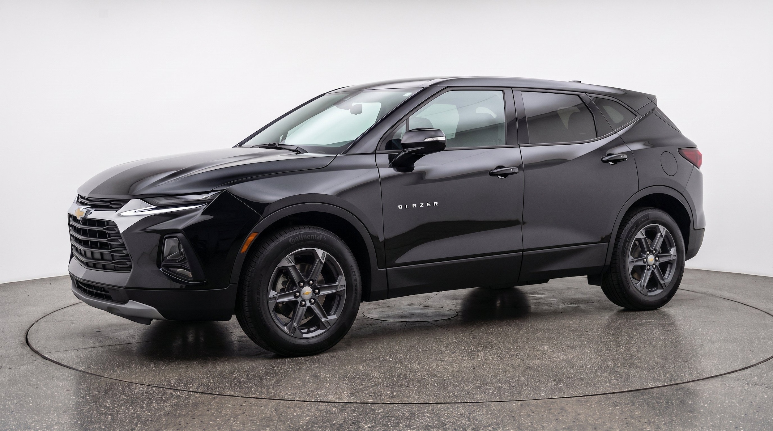 Thumbnail: 2026 Chevrolet Blazer - 3