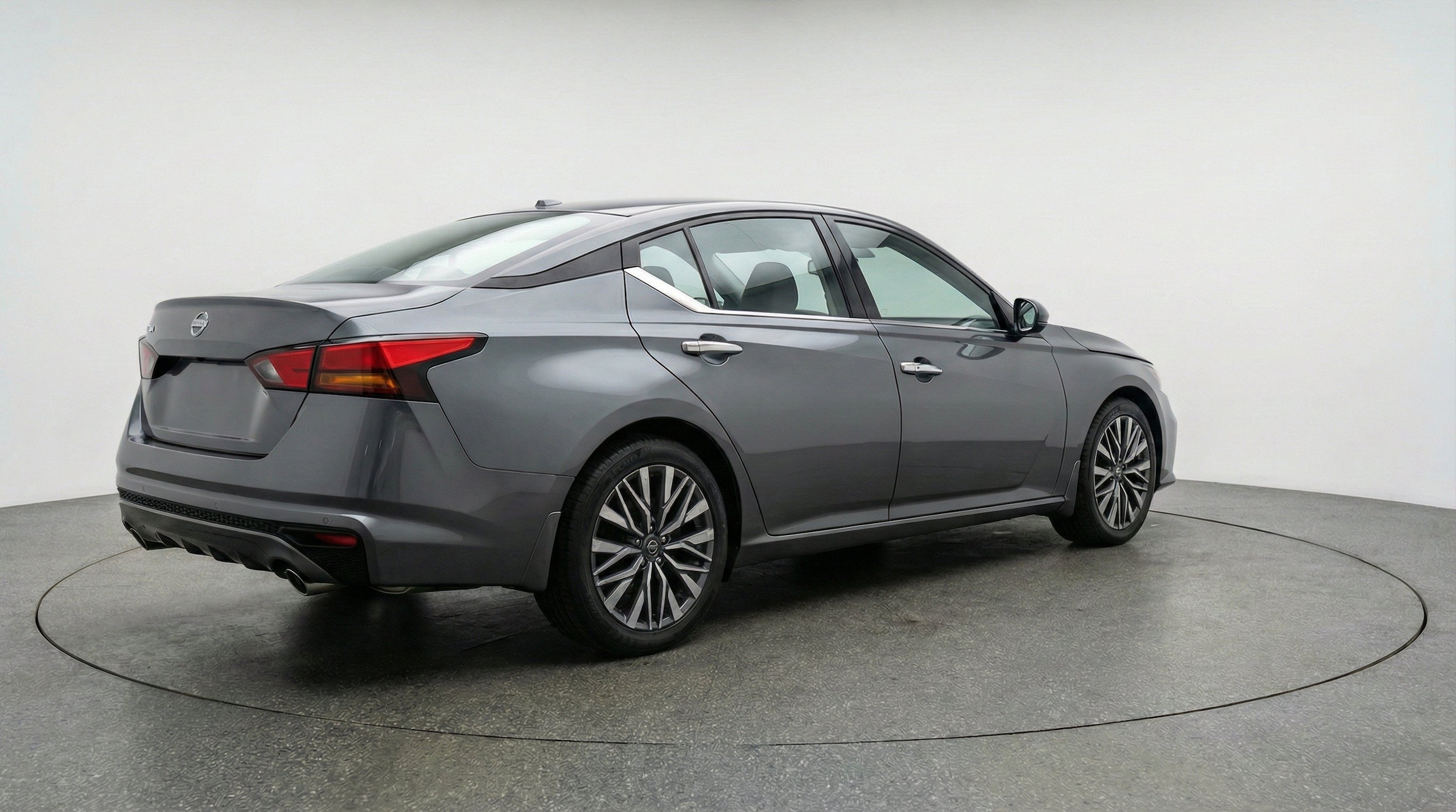 Thumbnail: 2025 Nissan Altima - 9