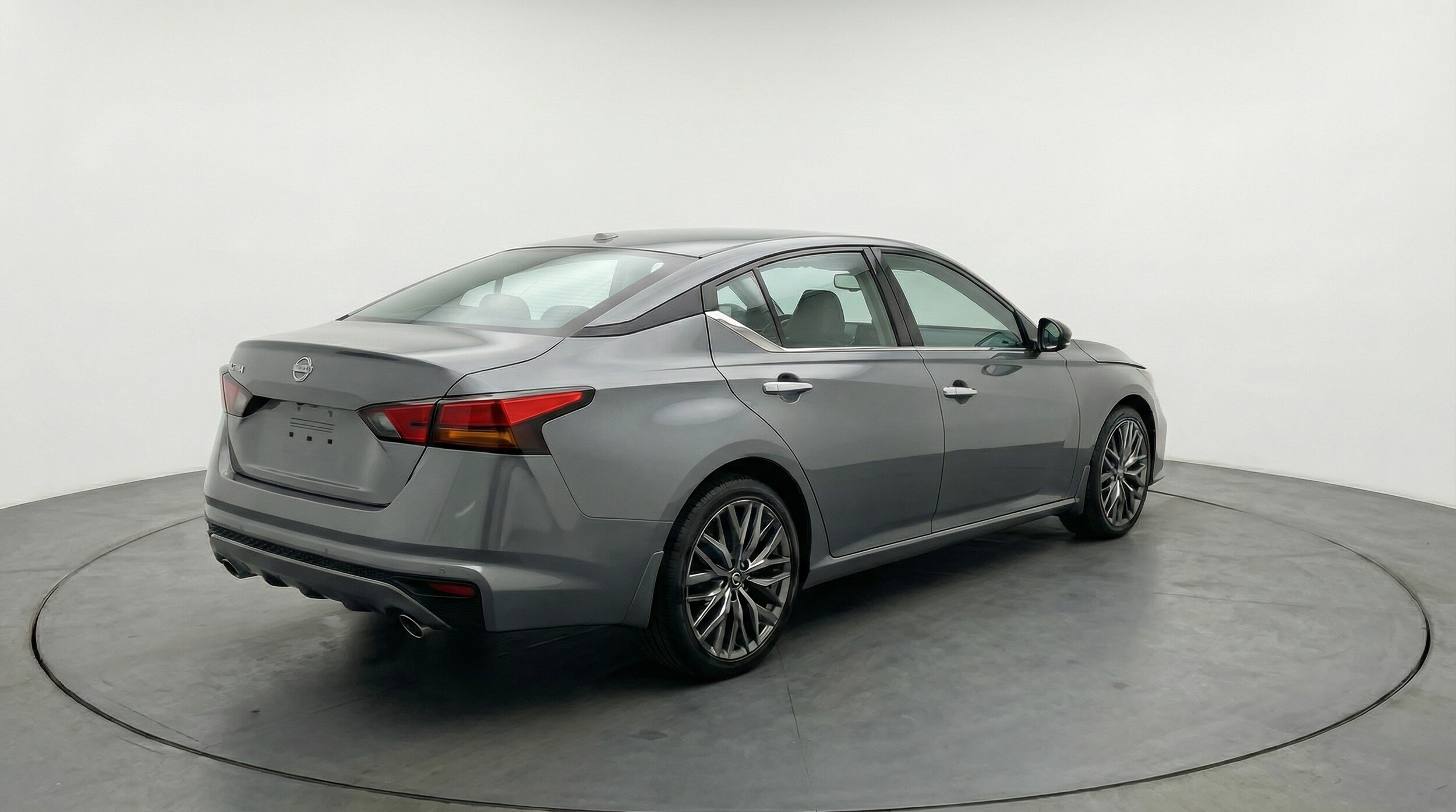 Thumbnail: 2025 Nissan Altima - 7