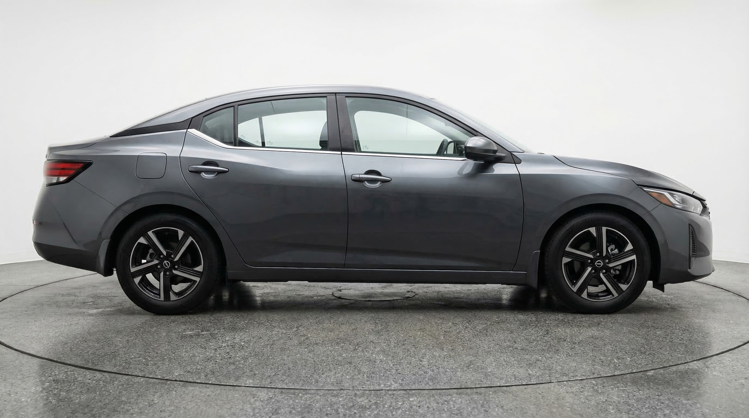 Thumbnail: 2025 Nissan Sentra - 8