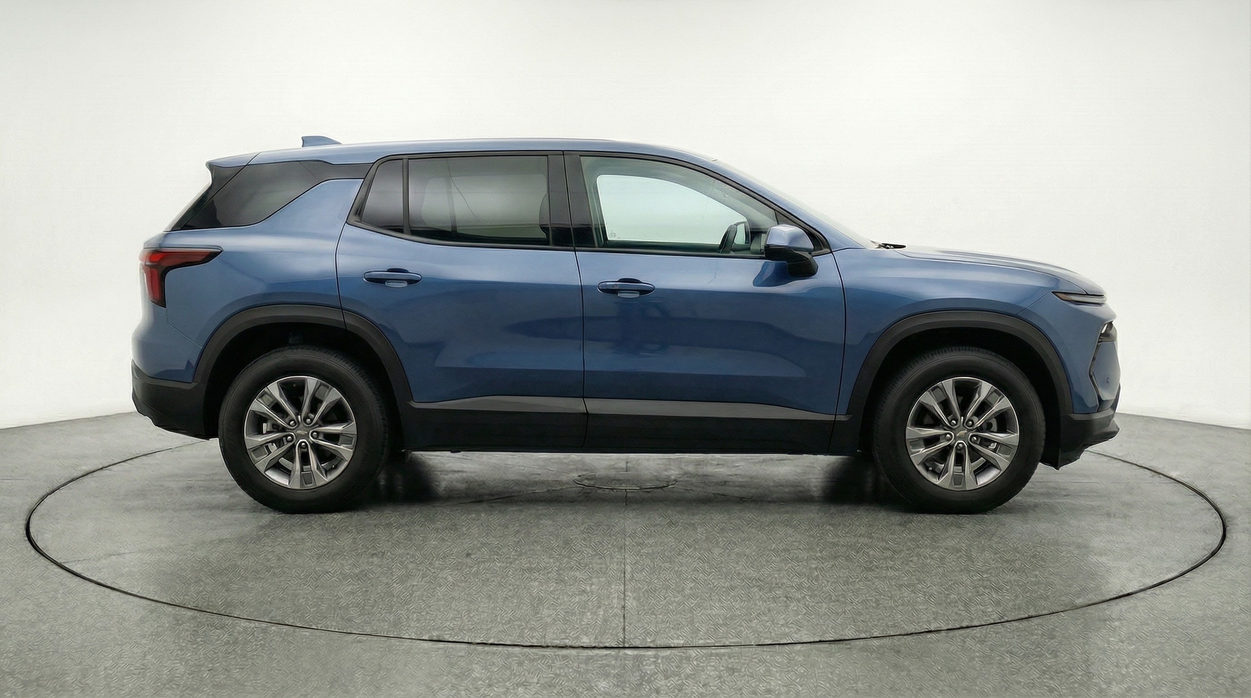 Thumbnail: 2025 Chevrolet Equinox - 8