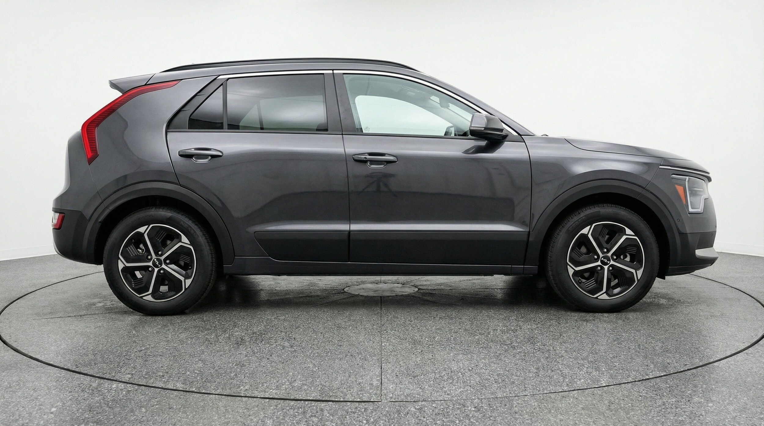 Thumbnail: 2026 Kia Niro - 11