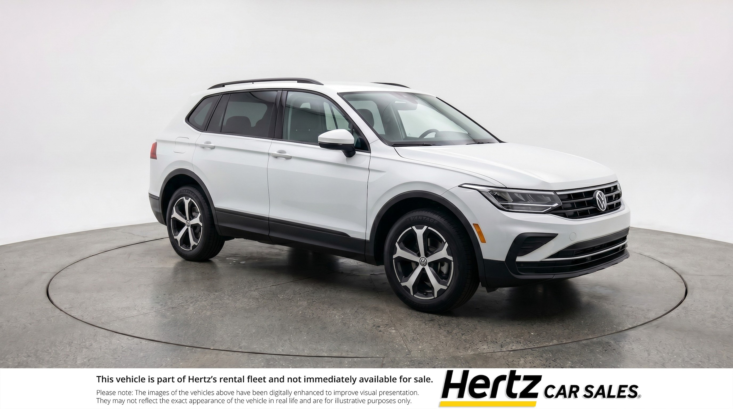 Thumbnail: 2026 Volkswagen Tiguan - 1