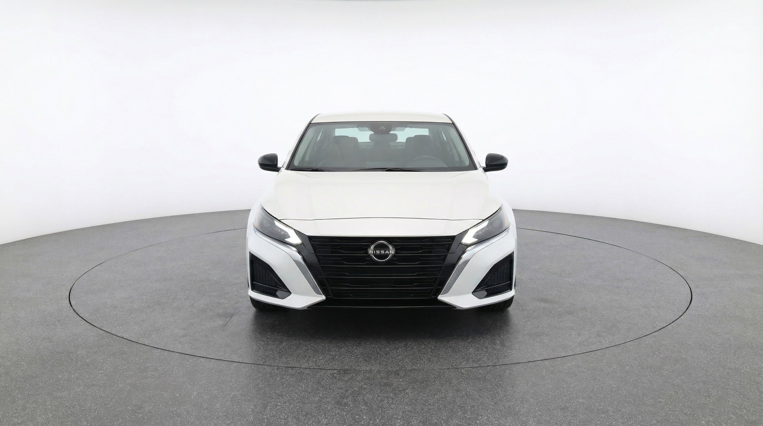 Thumbnail: 2025 Nissan Altima - 2