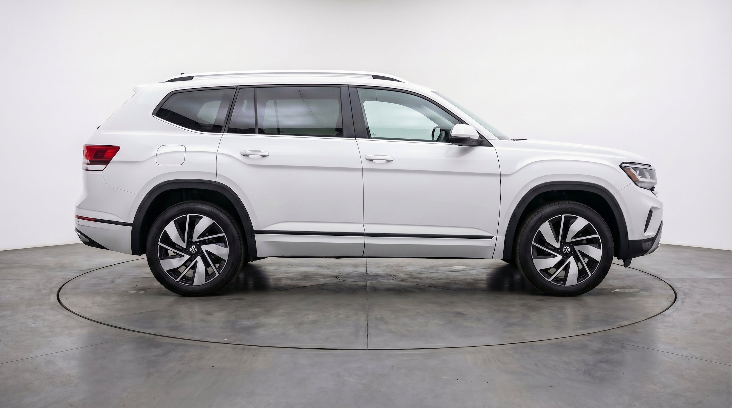 Thumbnail: 2026 Volkswagen Atlas - 11