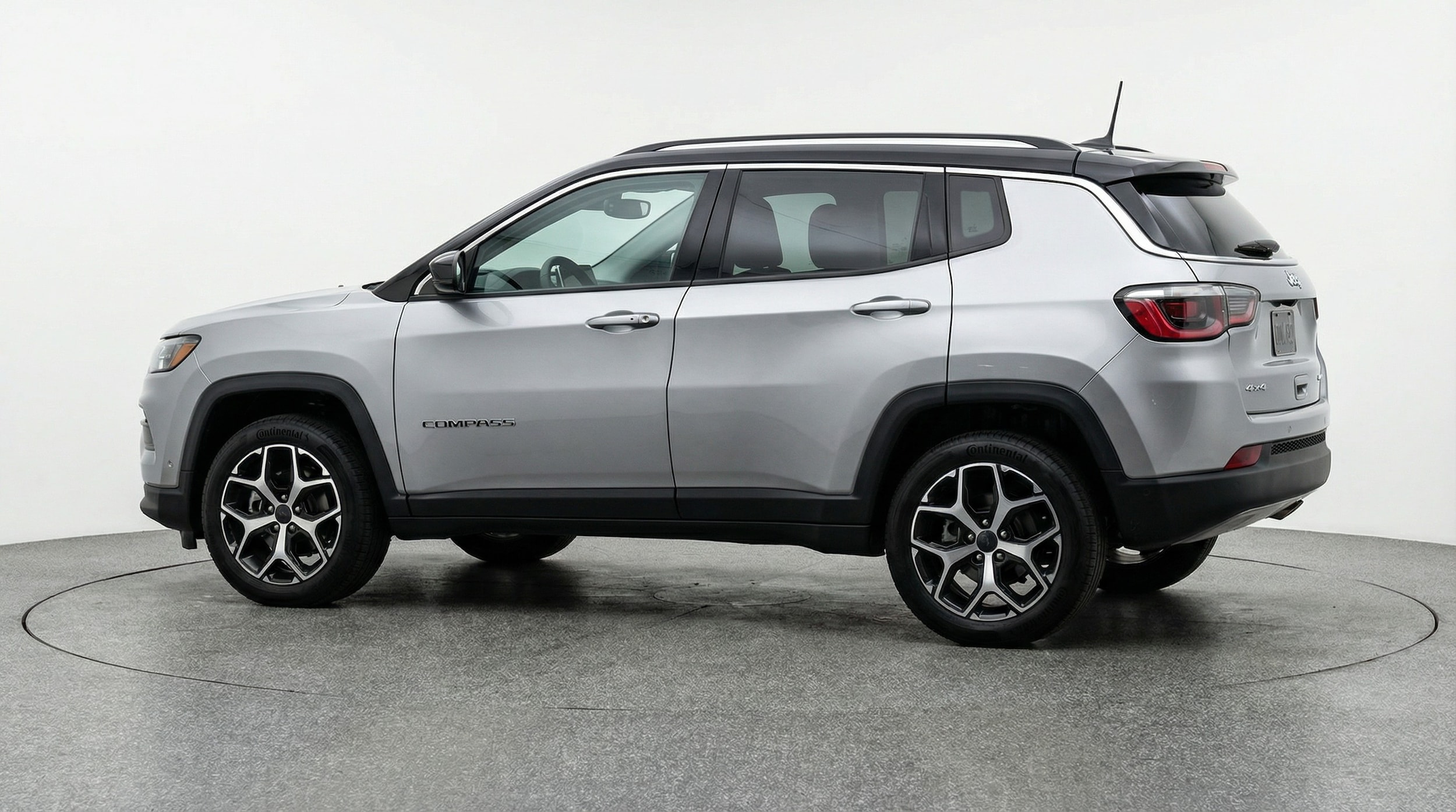 Thumbnail: 2025 Jeep Compass - 4