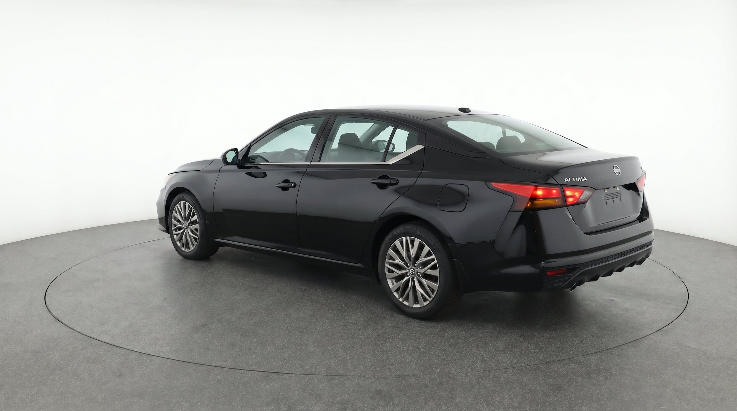 Thumbnail: 2026 Nissan Altima - 6