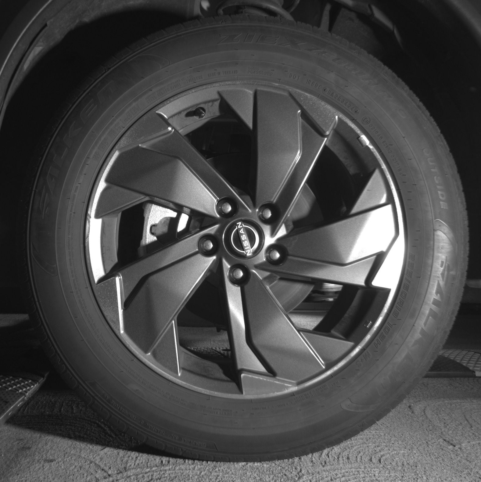 Thumbnail: 2025 Nissan Rogue - 9