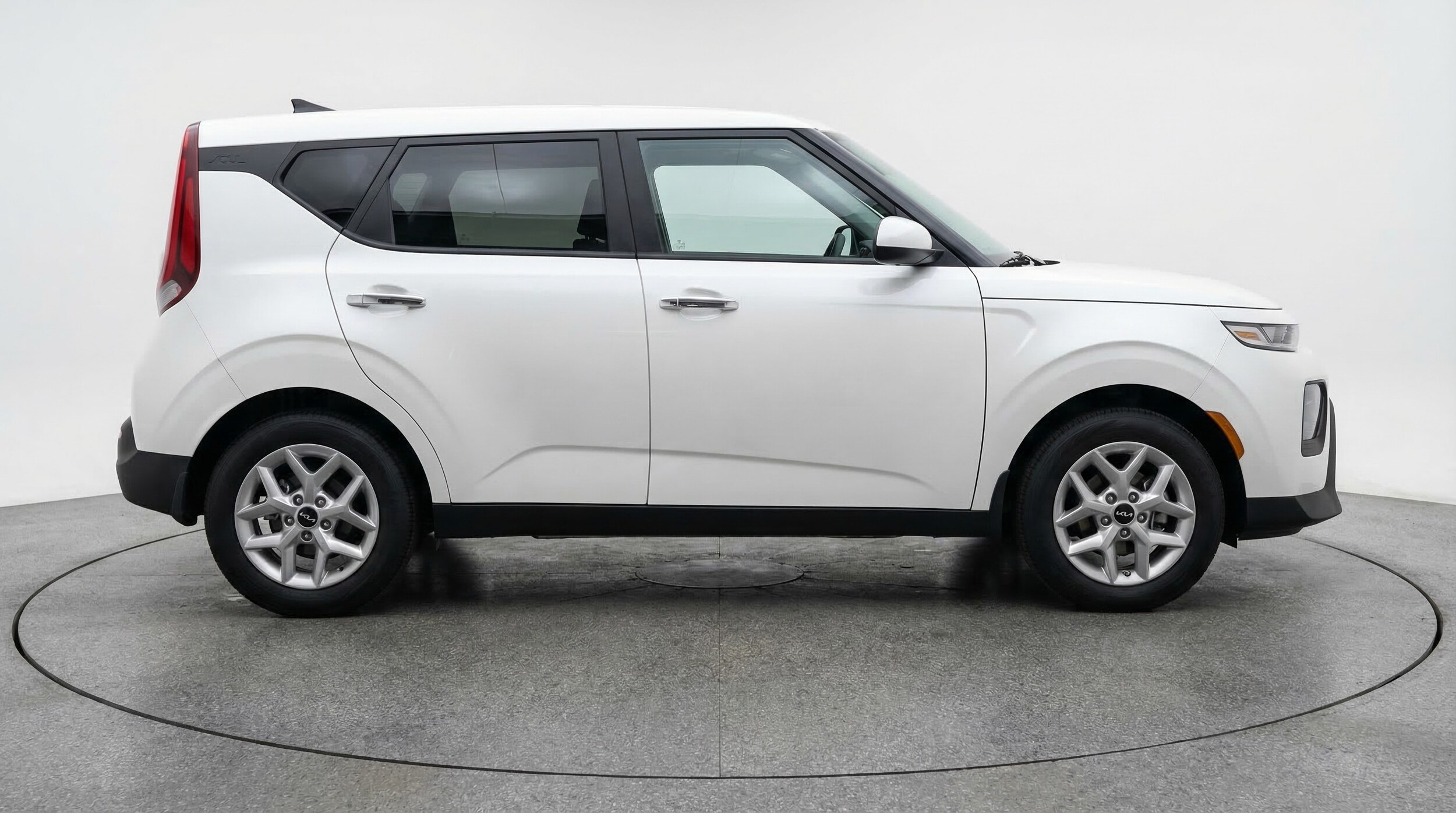 Thumbnail: 2025 Kia Soul - 8